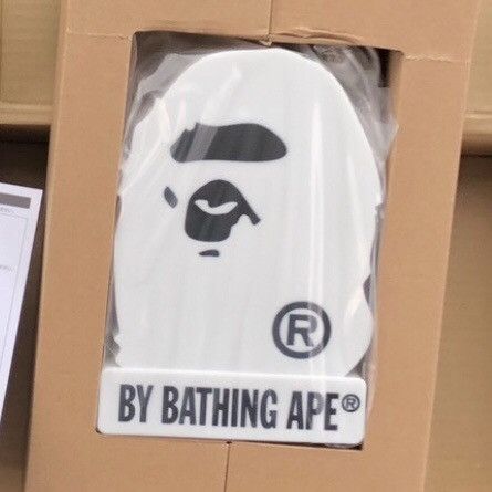 Bape 🔥OG BAPE BATHING APE SS23 COLLECTOR Magazine Table Lamp Size ONE SIZE - 4 Thumbnail