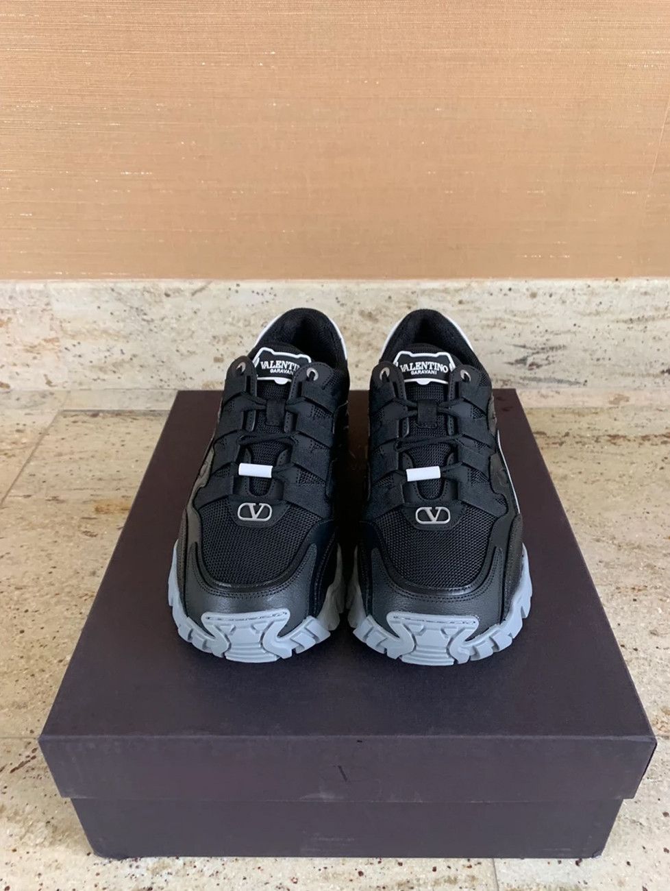 Valentino Leather Logo Trainer in Black Size US 7 / EU 40 - 5 Thumbnail