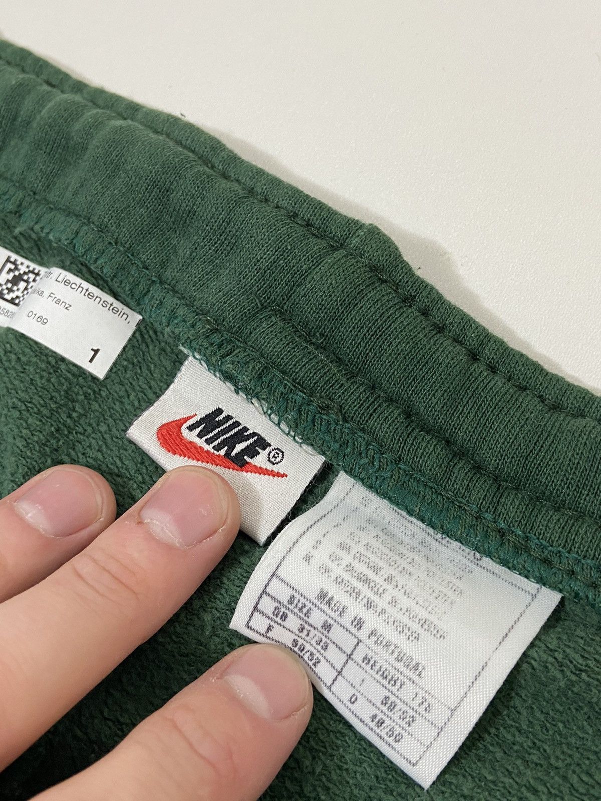 Vintage Nike Oregon sport pants Size US 34 / EU 50 - 11 Thumbnail