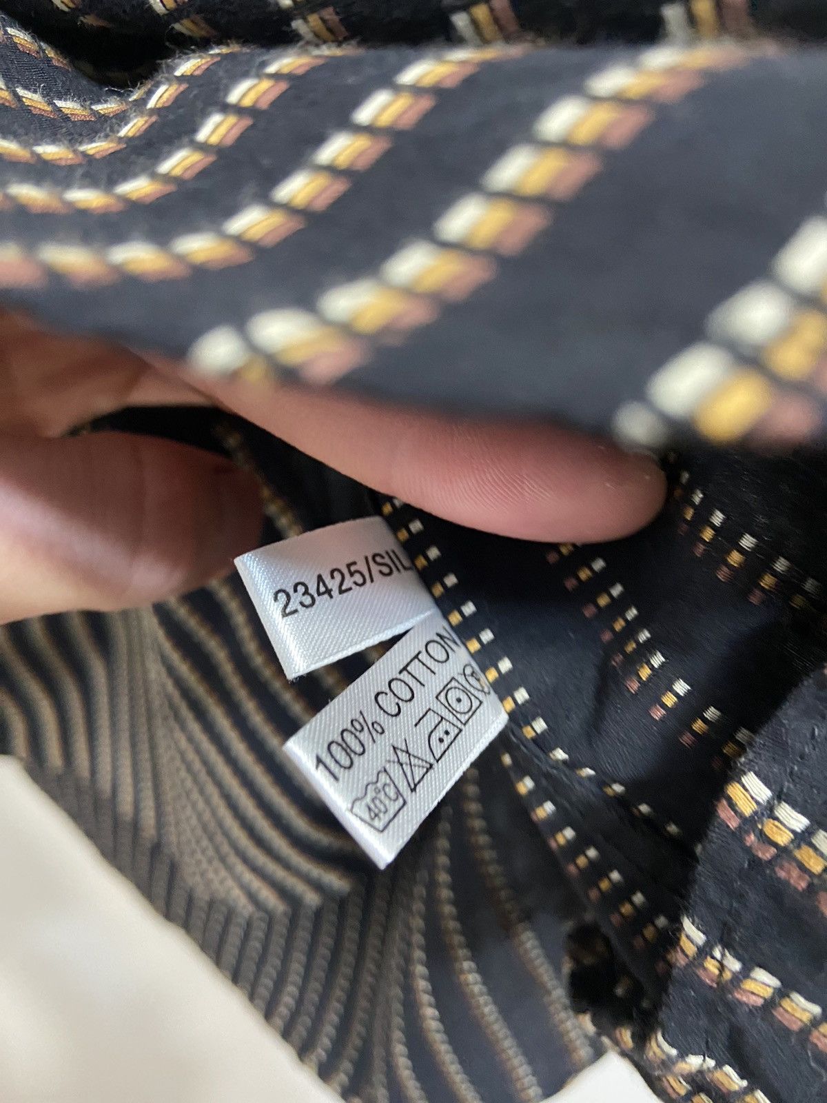 Yves Saint Laurent Yves Saint Laurent Button Up Shirt Size US XL / EU 56 / 4 - 15 Thumbnail