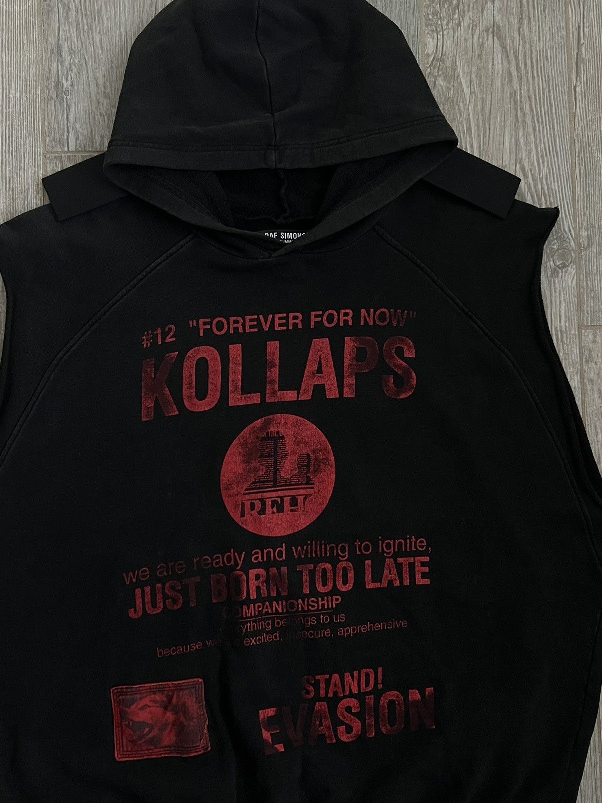 Raf Simons SS2002 Raf Simons Terror Kollaps Black Sleeveless OS Hoodie Size US XL / EU 56 / 4 - 5 Thumbnail