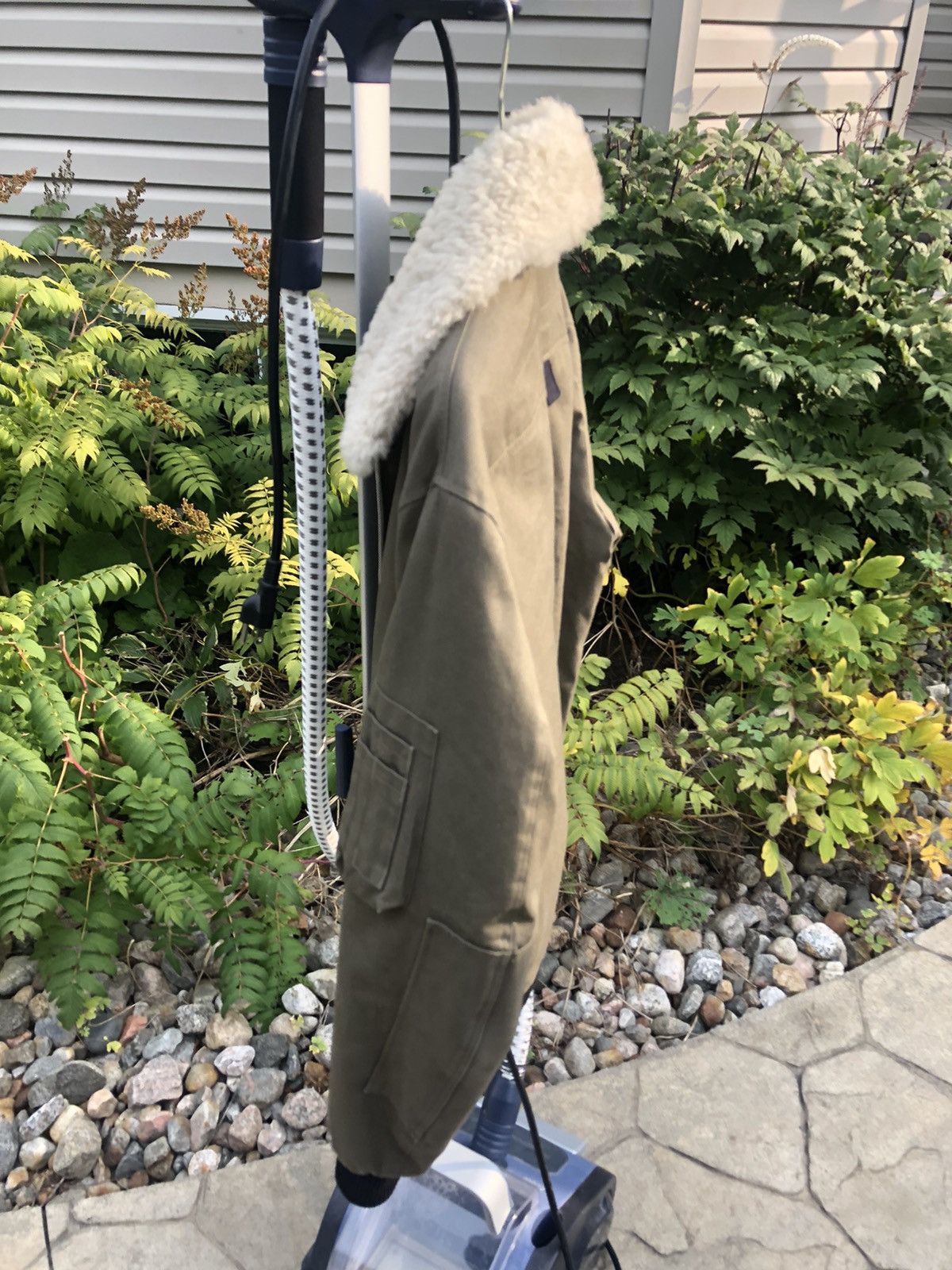 Hedi Slimane × Saint Laurent Paris Saint Laurent Aviator shearling bomber jacket Size US M / EU 48-50 / 2 - 7 Thumbnail