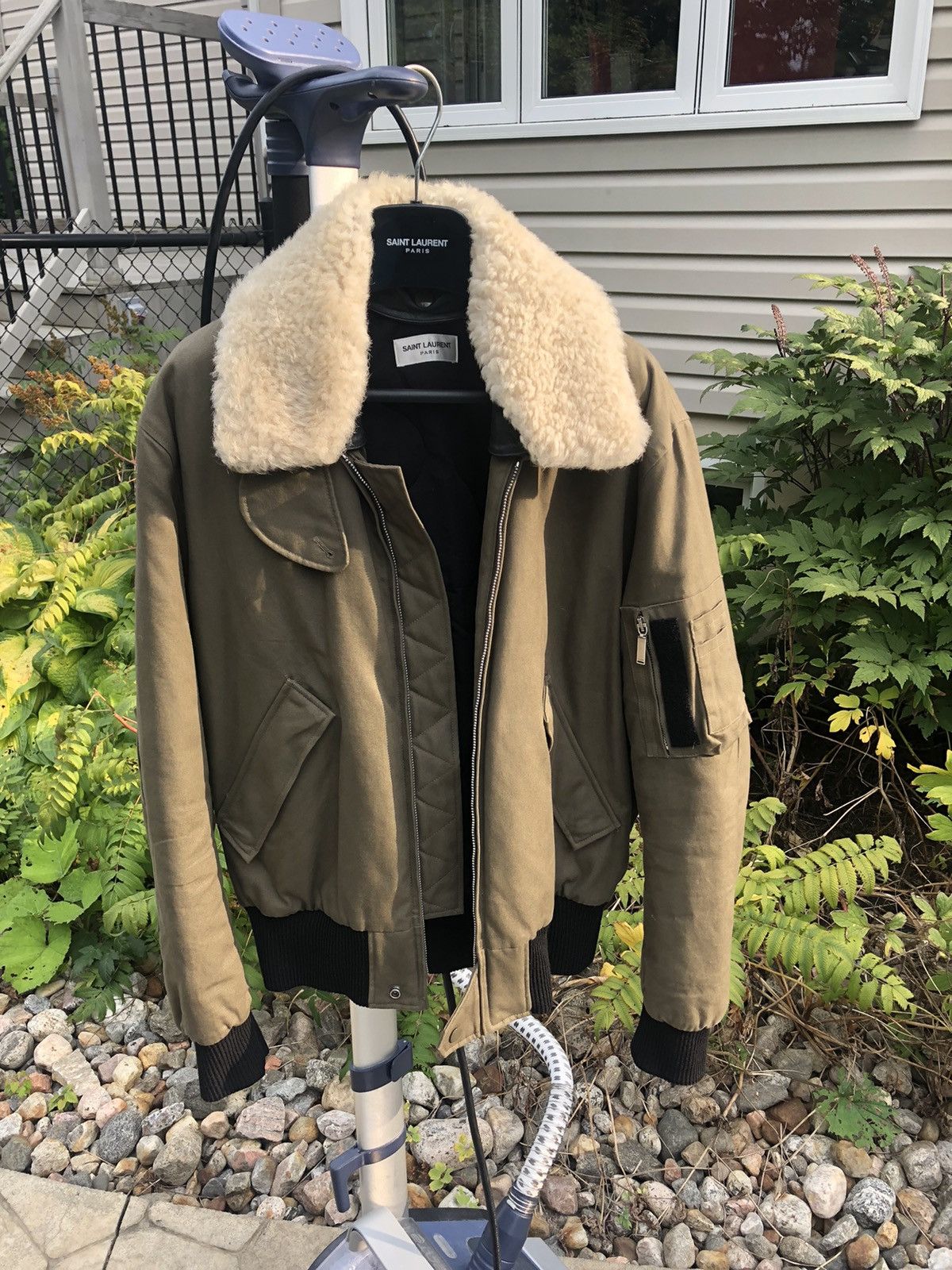 Hedi Slimane × Saint Laurent Paris Saint Laurent Aviator shearling bomber jacket Size US M / EU 48-50 / 2 - 8 Thumbnail