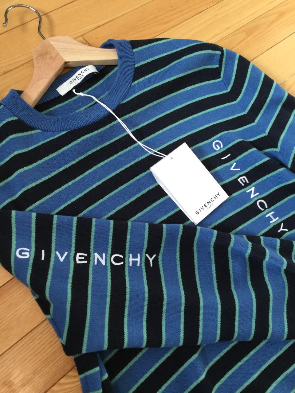 Givenchy Givenchy logo striped sweater size small Size US S / EU 44-46 / 1 - 4 Thumbnail