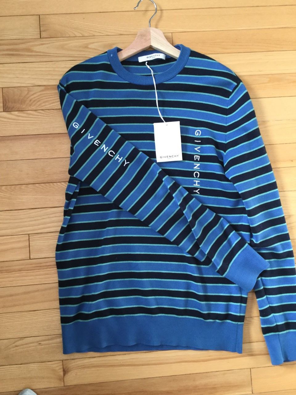 Givenchy Givenchy logo striped sweater size small Size US S / EU 44-46 / 1 - 3 Thumbnail