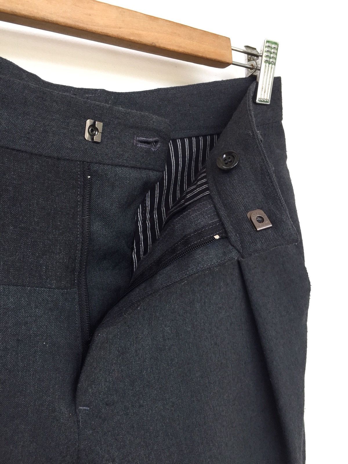Japanese Brand 🇯🇵 Made Poly Rayon 🎈Leg Zip Sarouel Crop Pants Size US 29 - 6 Thumbnail