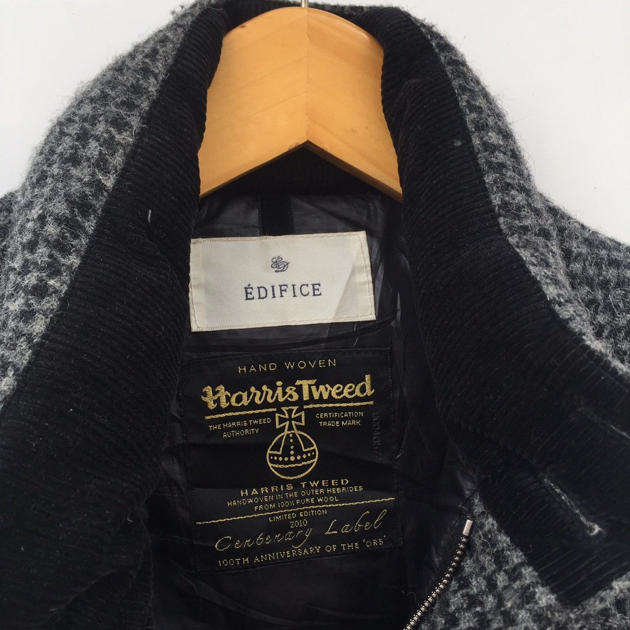 Edifice Japan × Harris Tweed harris tweed x edifice 100 years anniv puffer/down vest Size US M / EU 48-50 / 2 - 2 Thumbnail