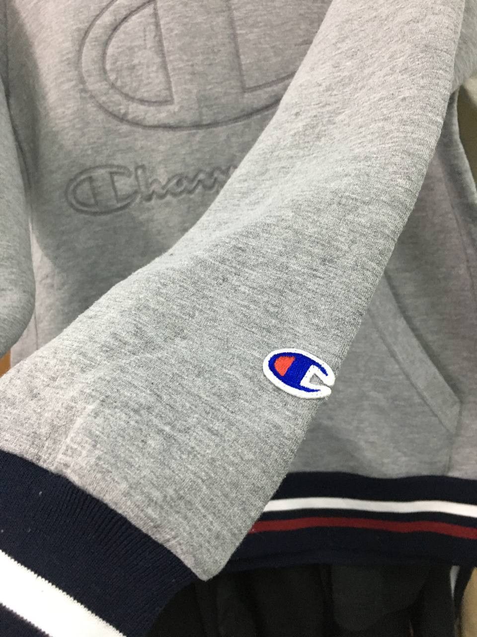 Champion × Vintage Vintage Champion Embroidered Big Logo Hoodie Size US L / EU 52-54 / 3 - 6 Thumbnail