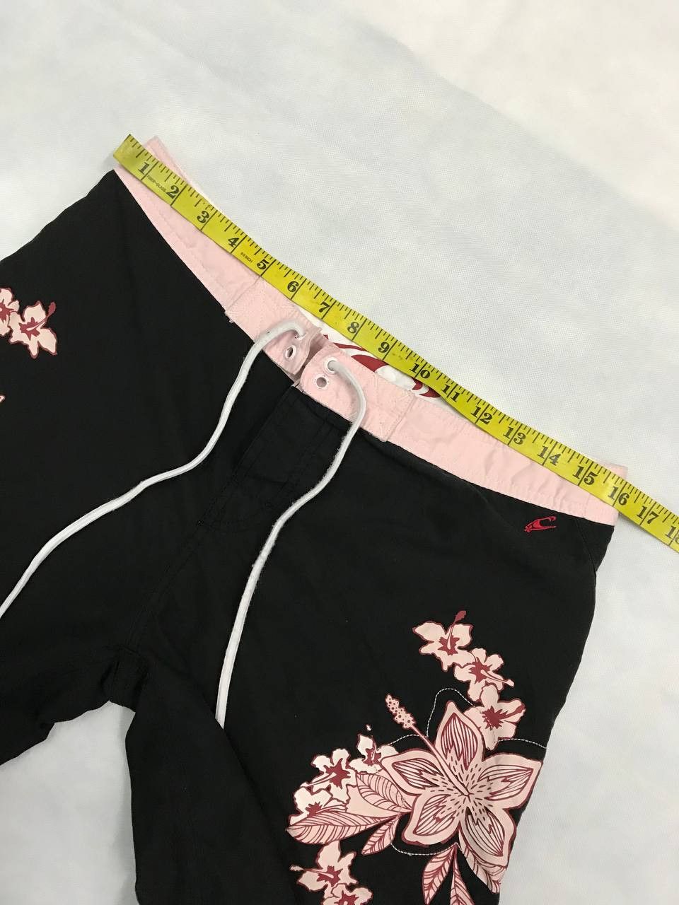 O'Neill × Vintage Vintage Oneill Short Surf Style Size US 31 - 13 Thumbnail
