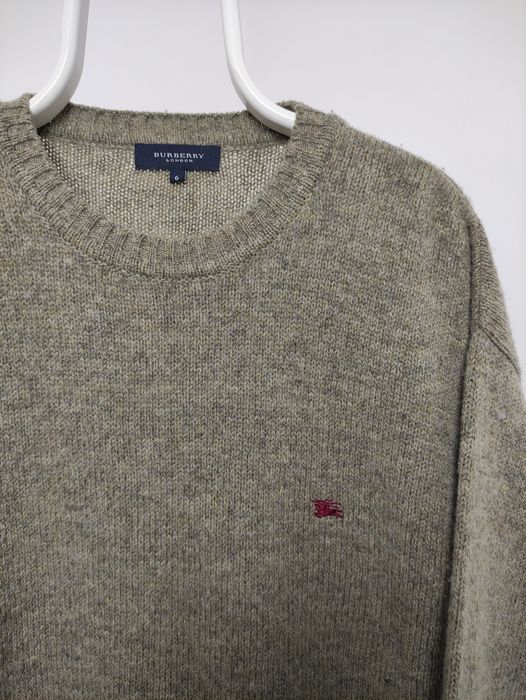 Louis Vuitton Logo Intarsia Red Cashmere Jumper For Sale at 1stDibs