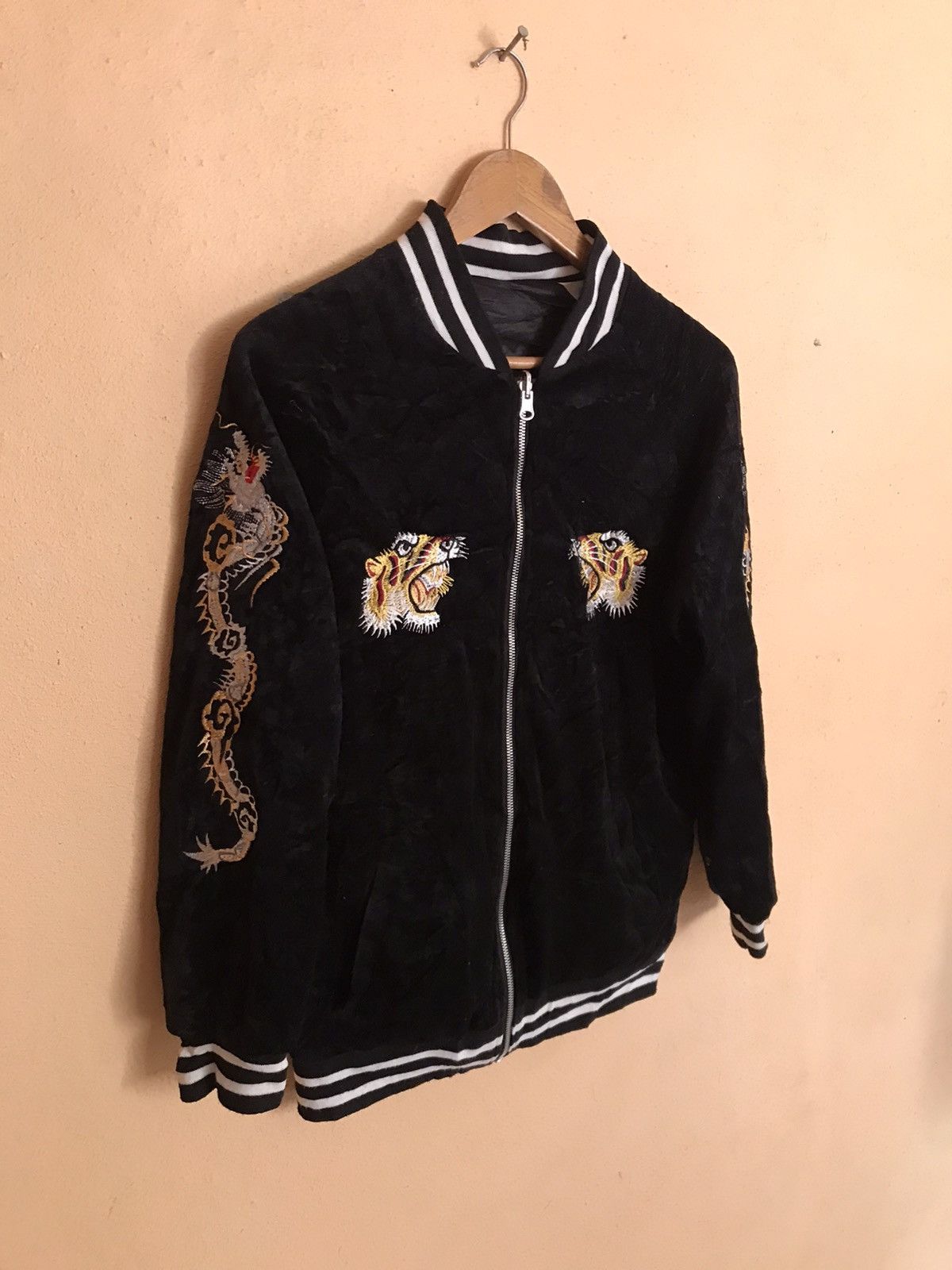 Japanese Brand SUKAJAN SOUVENIR TIGER REVERSIBLE Size US S / EU 44-46 / 1 - 3 Thumbnail