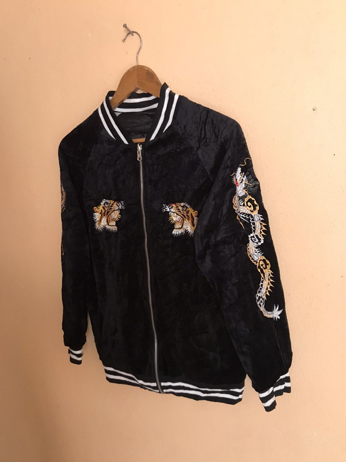 Japanese Brand SUKAJAN SOUVENIR TIGER REVERSIBLE Size US S / EU 44-46 / 1 - 4 Thumbnail