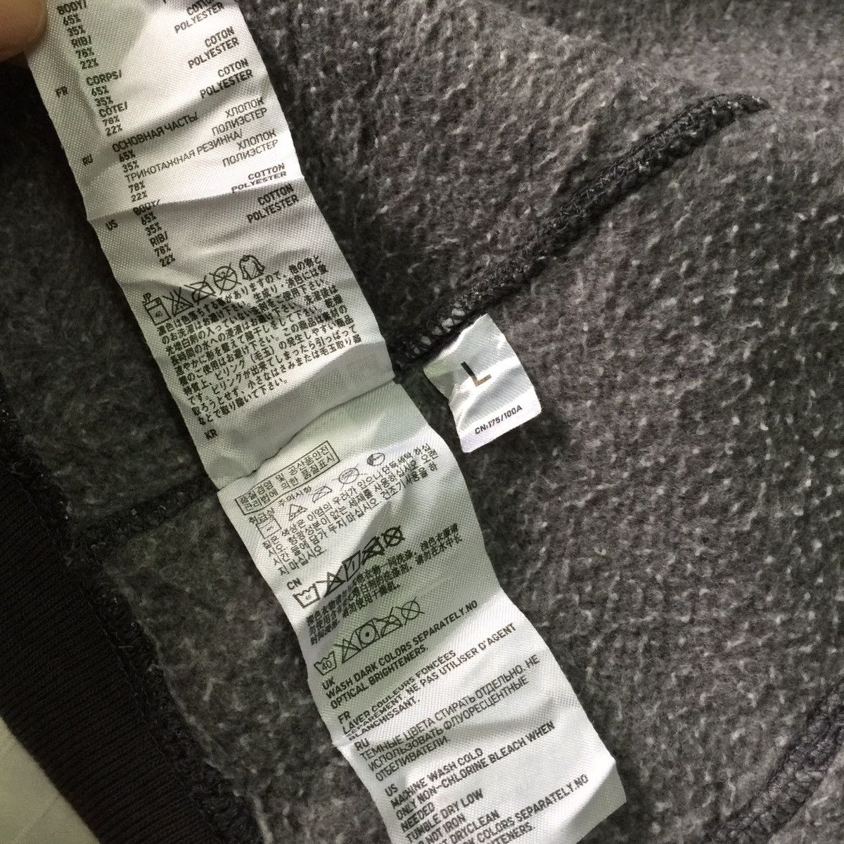 Native Uniqlo Hoodie Zipper Sweatshirt Size US M / EU 48-50 / 2 - 13 Thumbnail