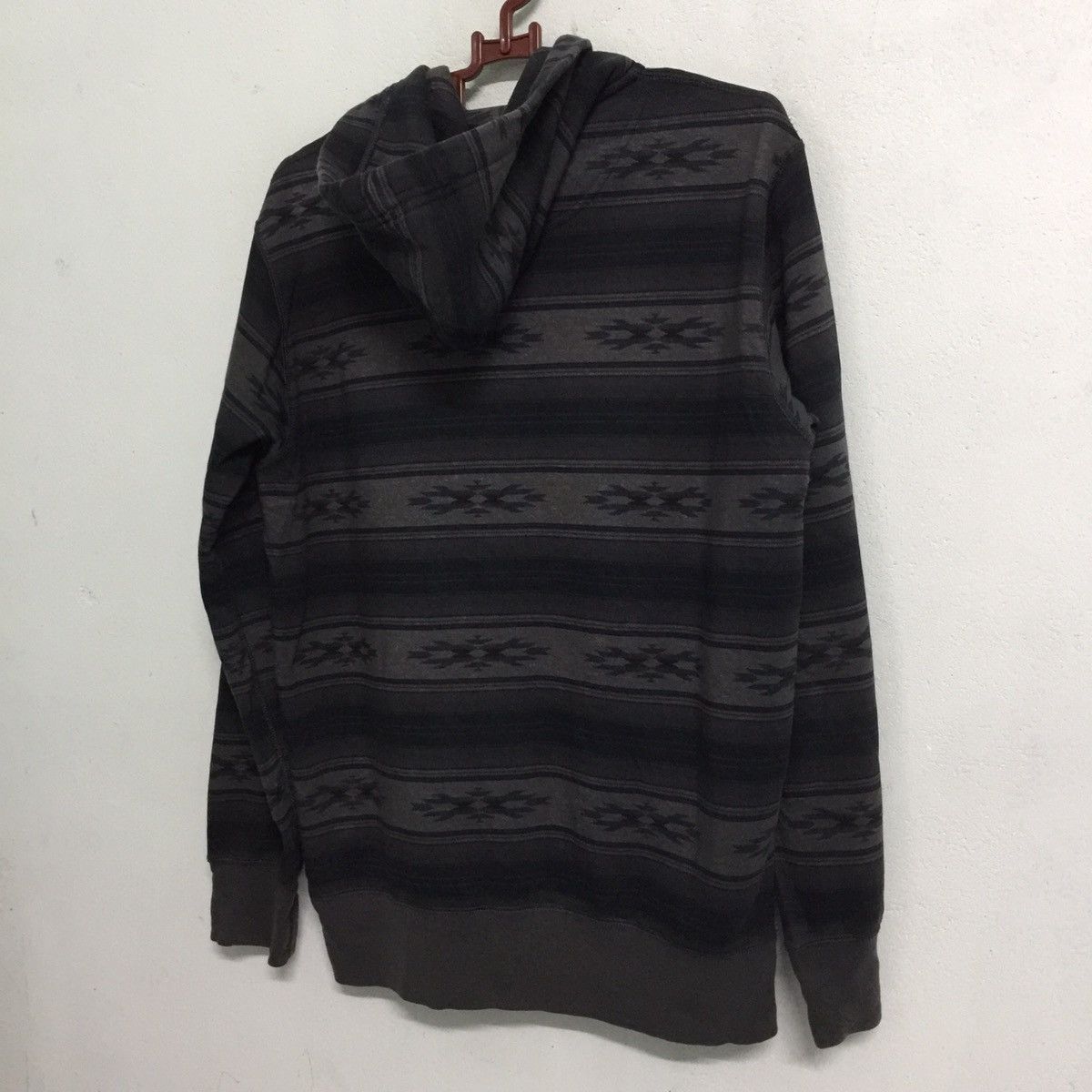 Native Uniqlo Hoodie Zipper Sweatshirt Size US M / EU 48-50 / 2 - 7 Thumbnail