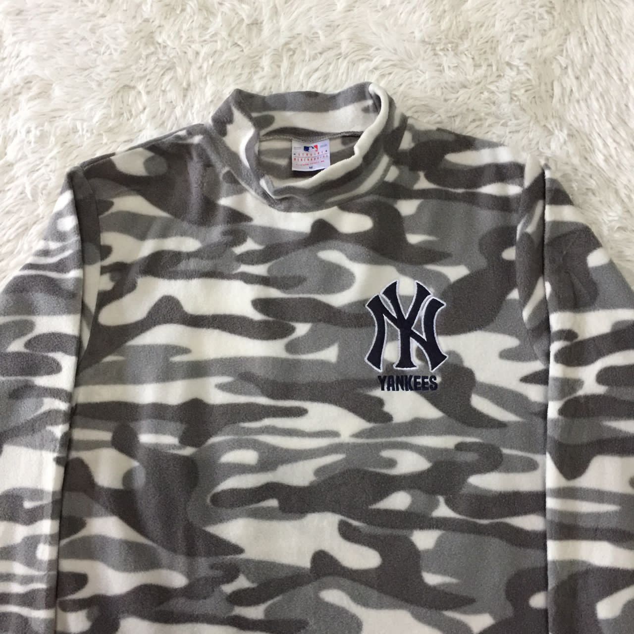 MLB MLM New York Yankees Size US M / EU 48-50 / 2 - 3 Thumbnail
