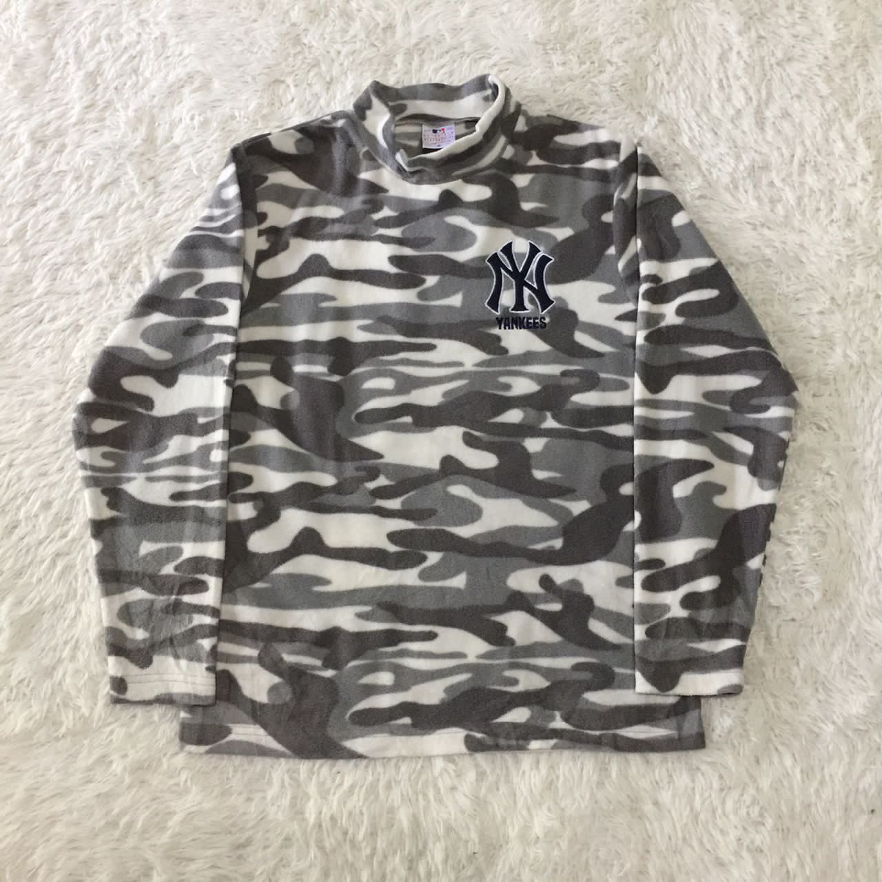 MLB MLM New York Yankees Size US M / EU 48-50 / 2 - 2 Thumbnail