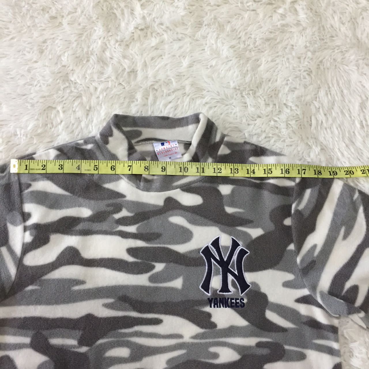 MLB MLM New York Yankees Size US M / EU 48-50 / 2 - 6 Thumbnail
