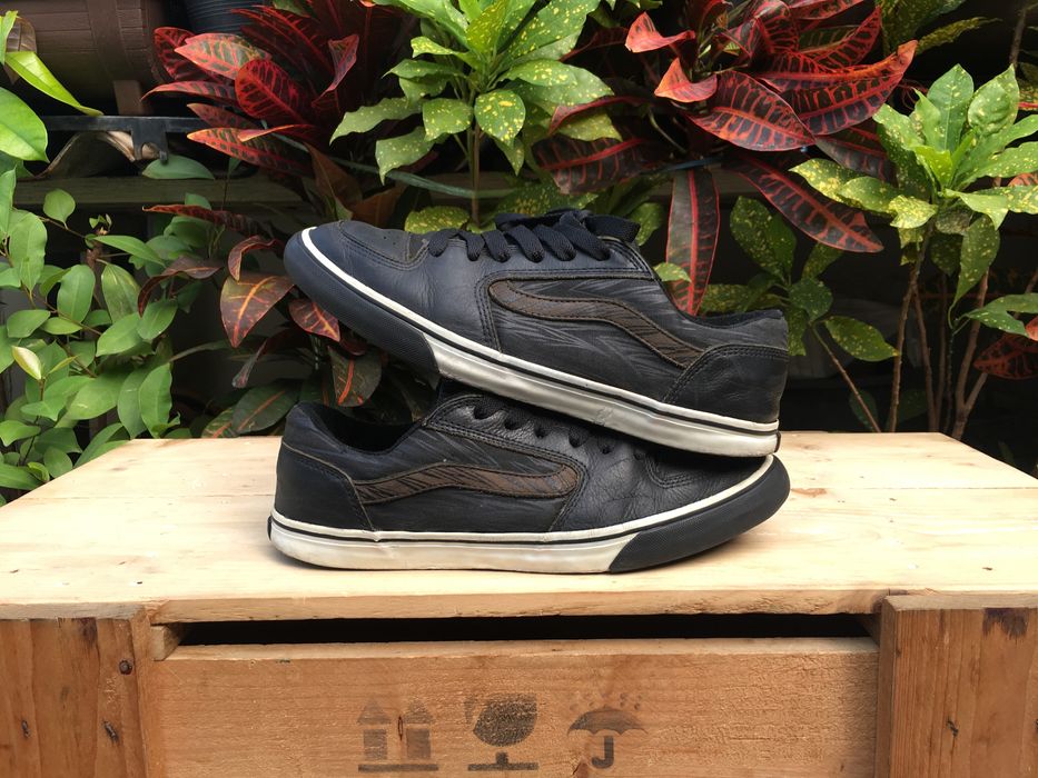 Vans shop tnt 4