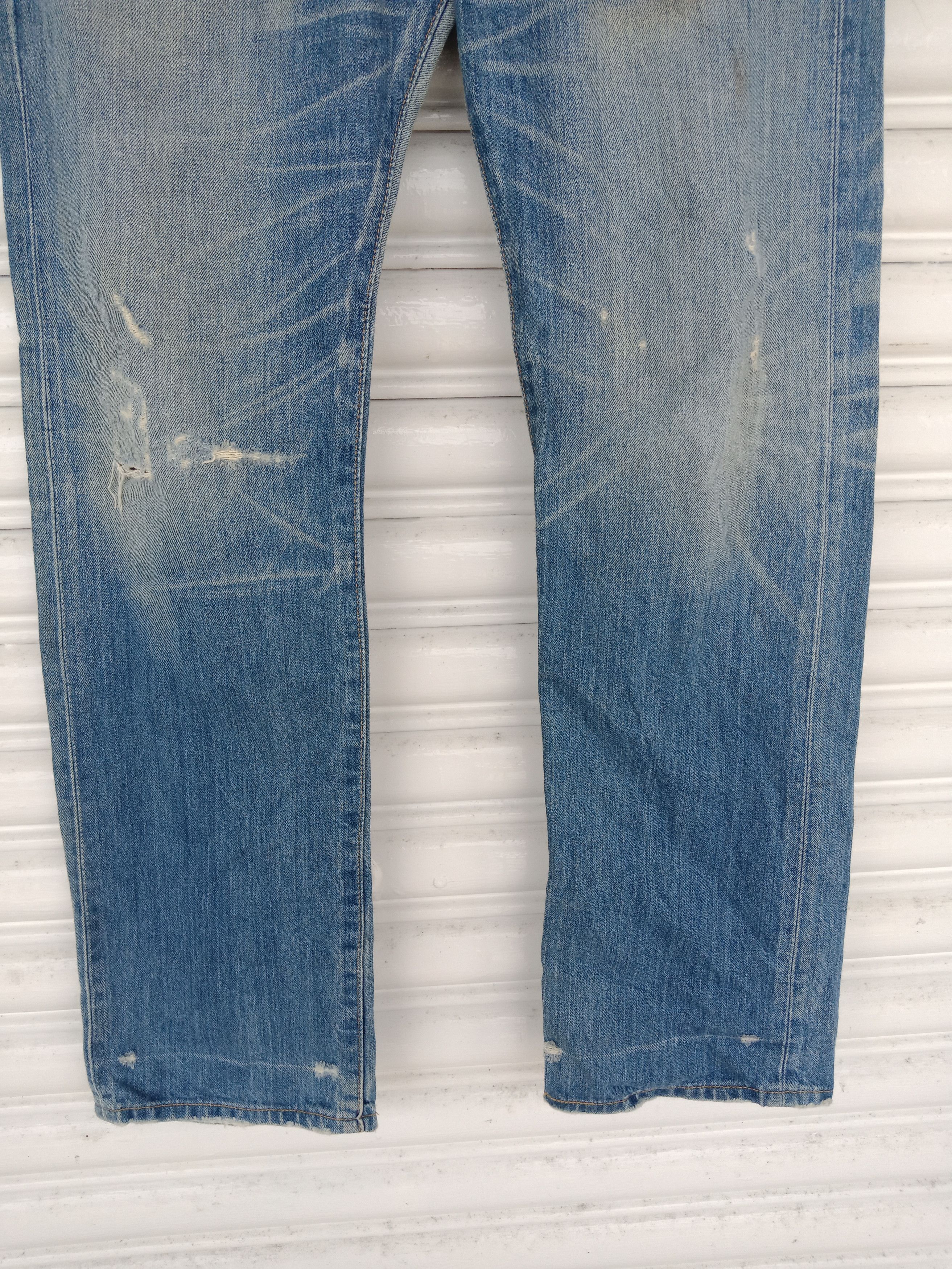 Levi's Levi's 501 Light Washed Distressed Size US 32 / EU 48 - 6 Thumbnail