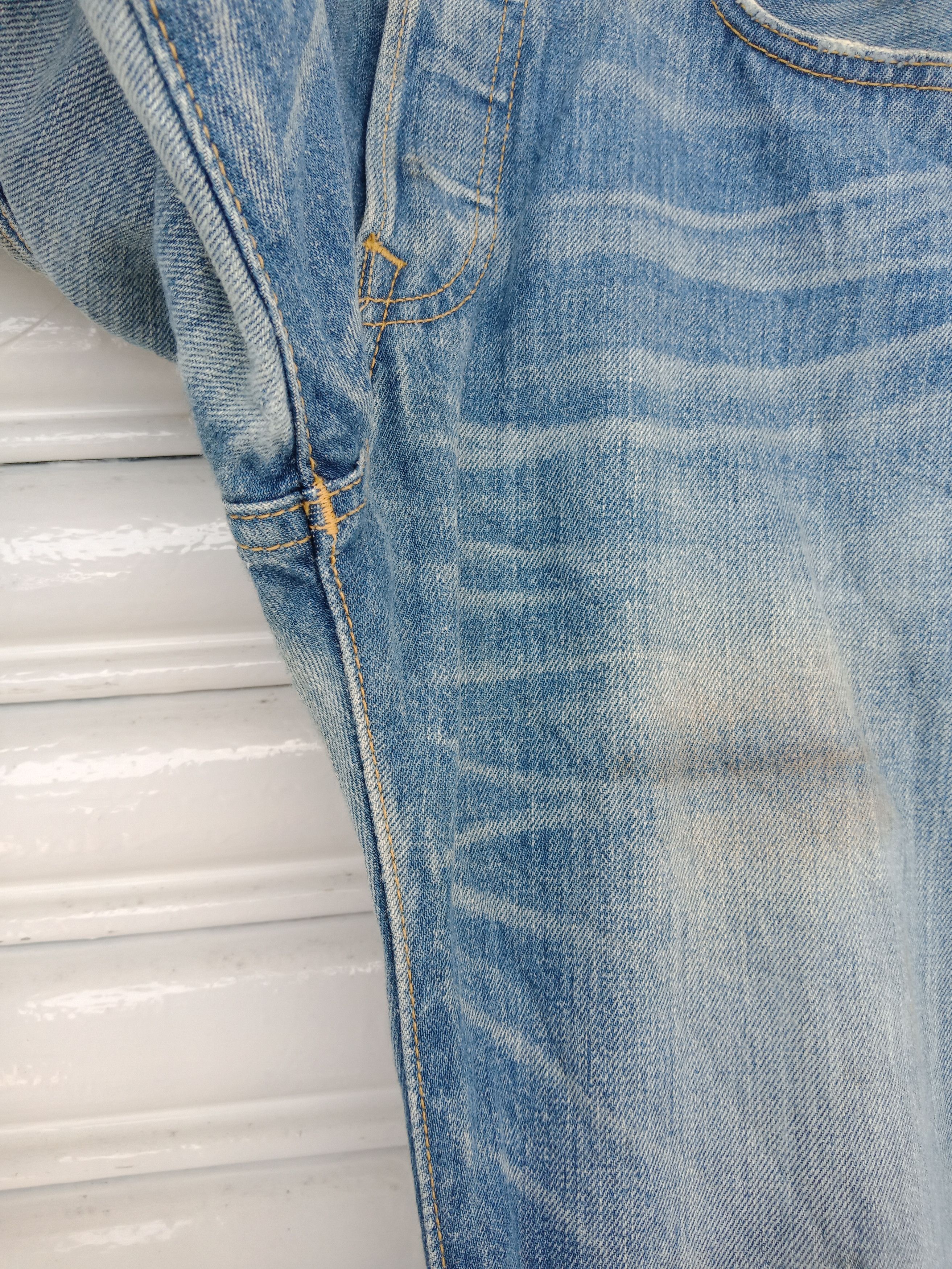 Levi's Levi's 501 Light Washed Distressed Size US 32 / EU 48 - 10 Thumbnail