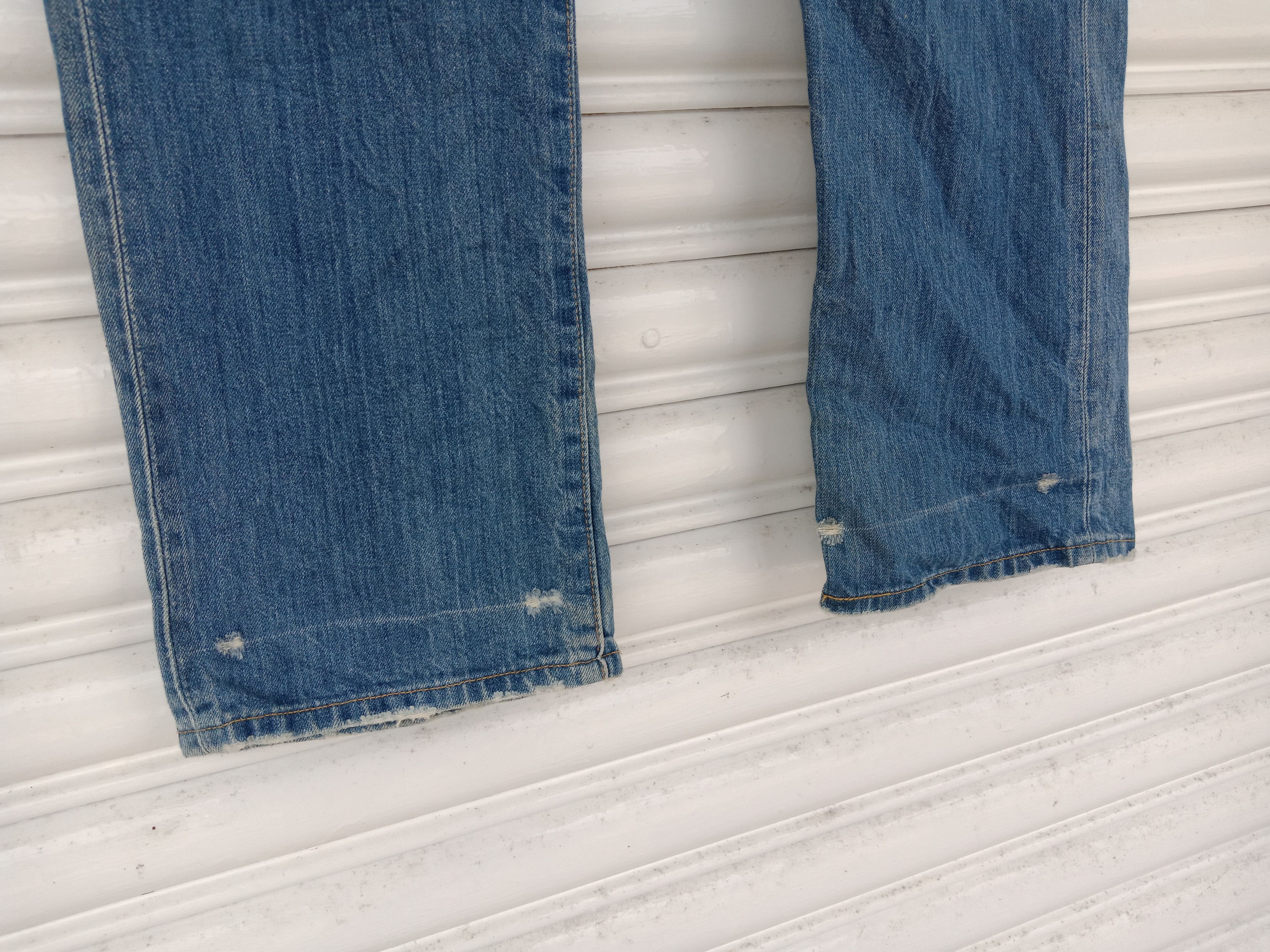 Levi's Levi's 501 Light Washed Distressed Size US 32 / EU 48 - 5 Thumbnail