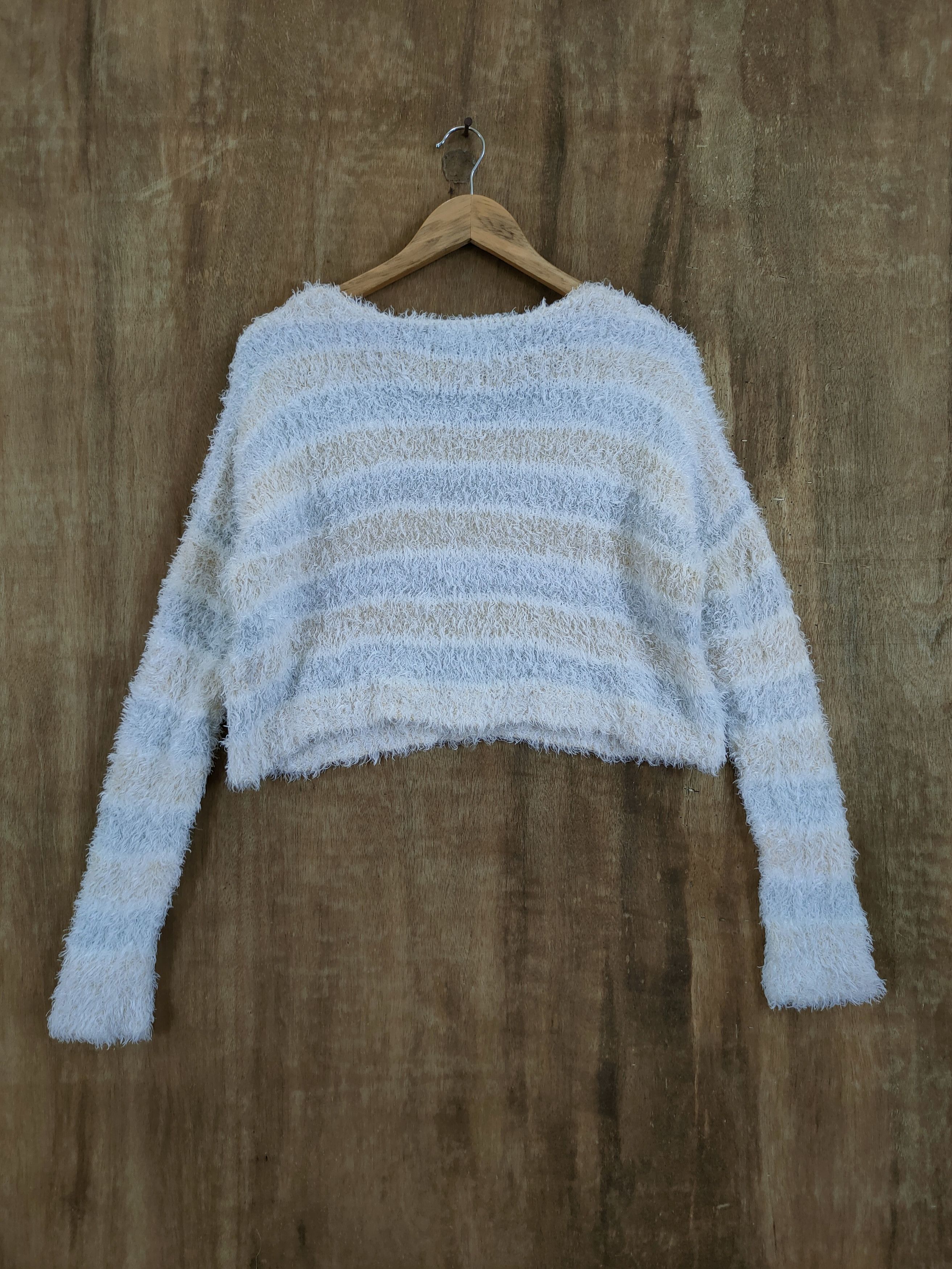 Homespun Knitwear D Ray Cassin Crop top shag shaggy fur mohair #46-952 Size M / US 6-8 / IT 42-44 - 9 Thumbnail