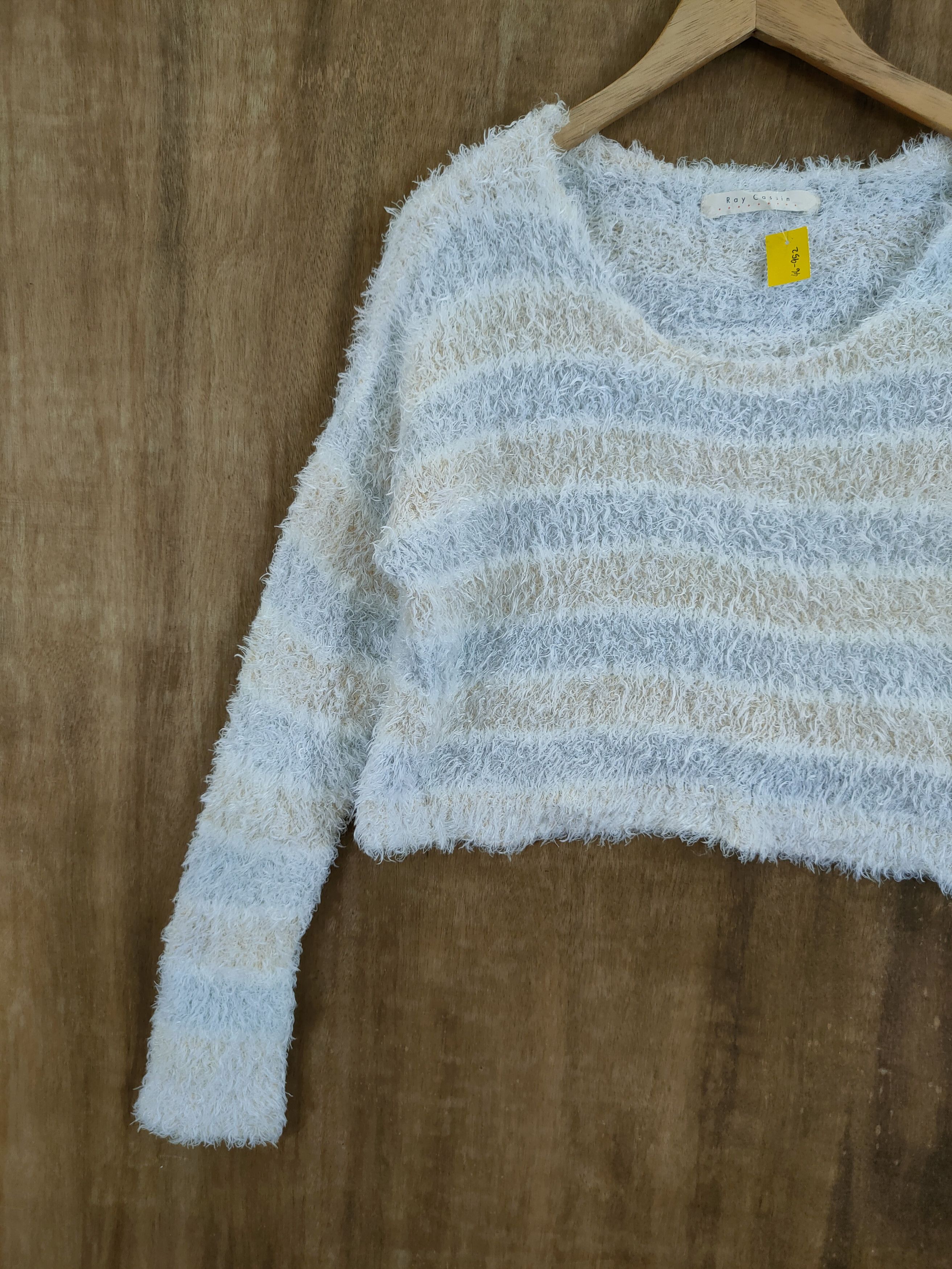 Homespun Knitwear D Ray Cassin Crop top shag shaggy fur mohair #46-952 Size M / US 6-8 / IT 42-44 - 2 Thumbnail