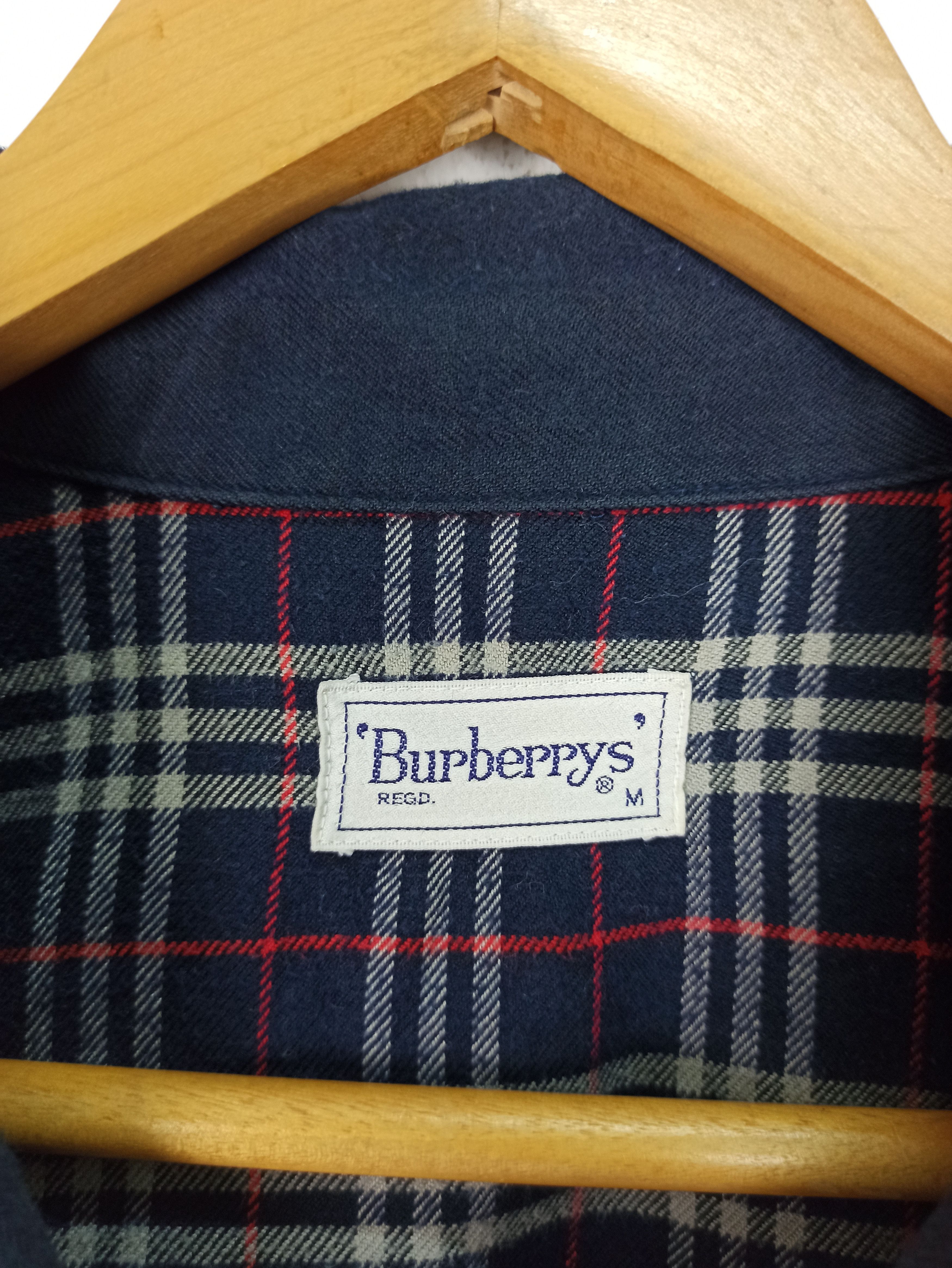 Burberry Burberrys Nova Check Blue Colour Size Medium (c40) Size US M / EU 48-50 / 2 - 6 Thumbnail