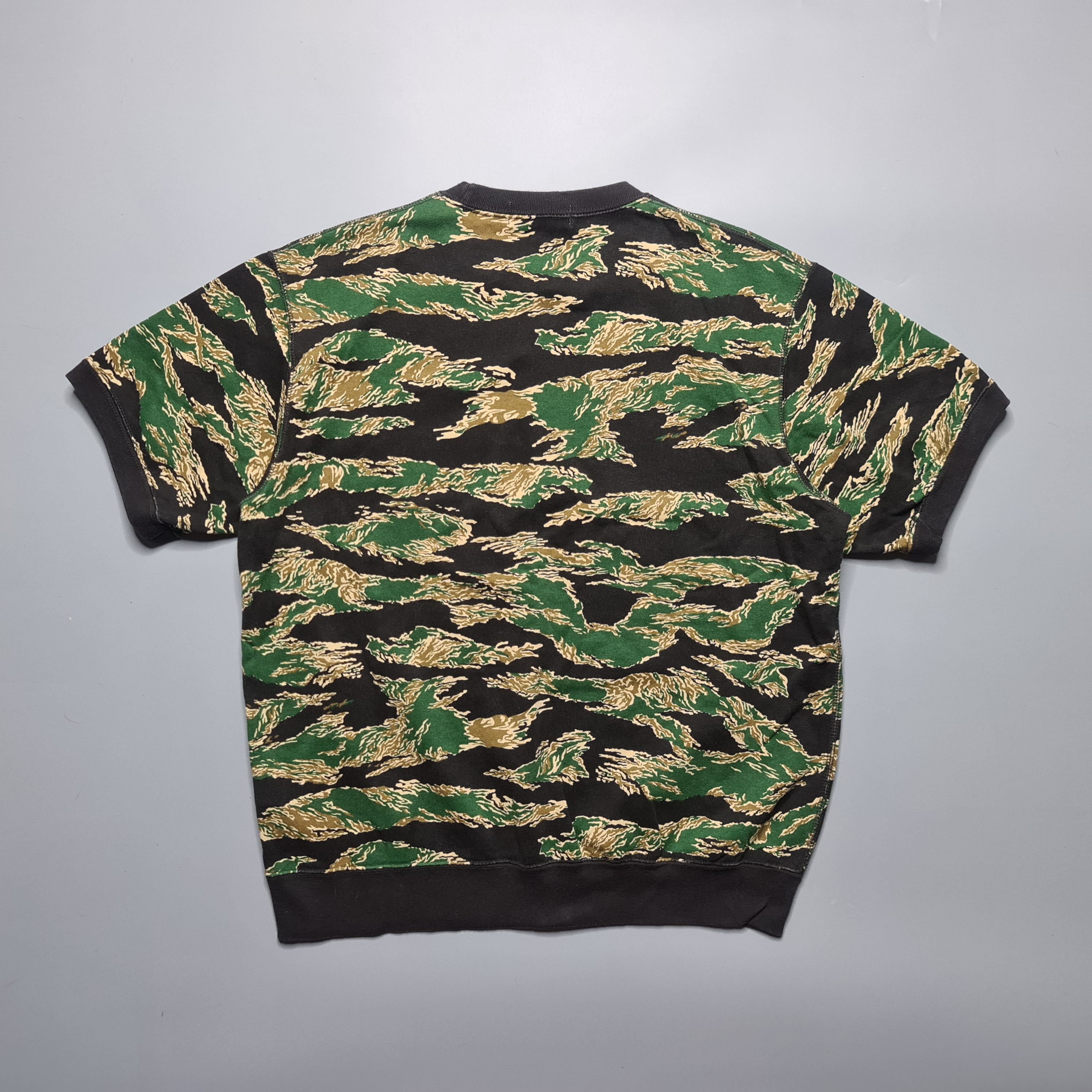 Bape × Nigo Bape - Bape Classics Tiger Camo S/S Sweatshirt Size US S / EU 44-46 / 1 - 3 Thumbnail