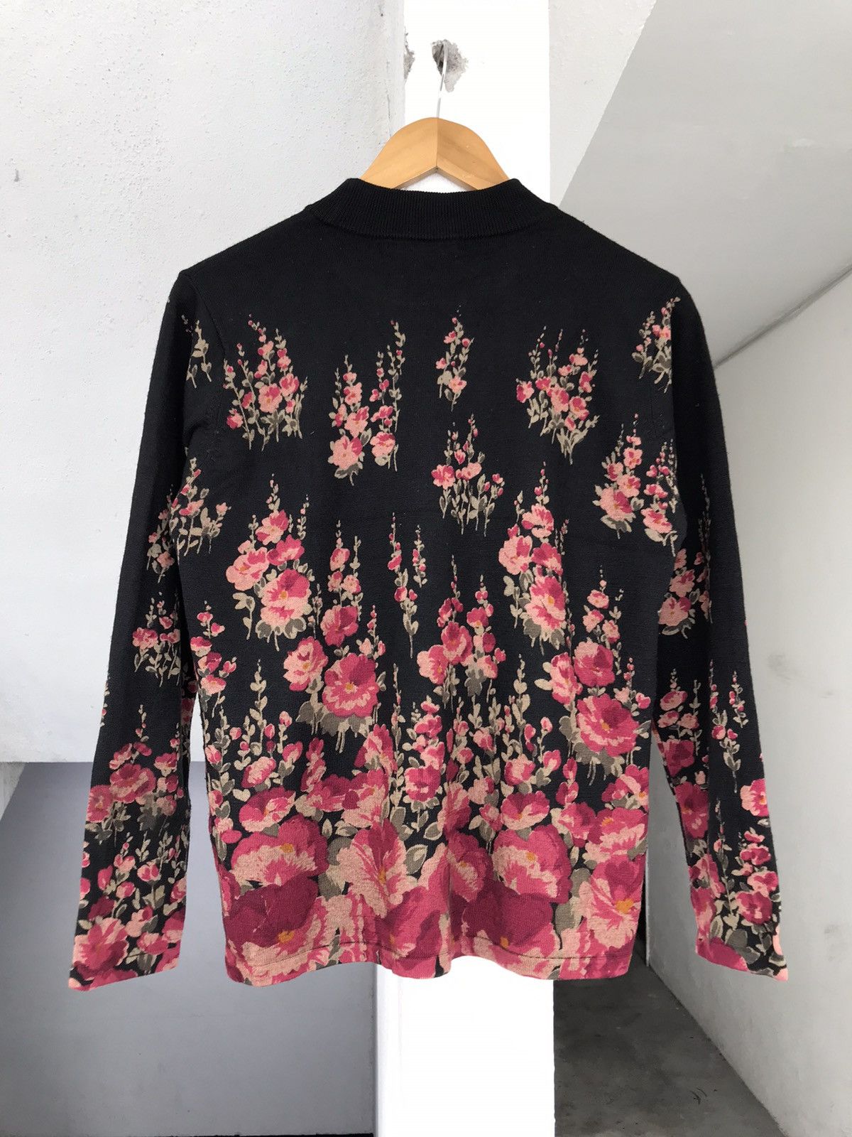 20471120 × Beauty Beast Vintage Leomarina Flower Art Knit Size US M / EU 48-50 / 2 - 10 Thumbnail