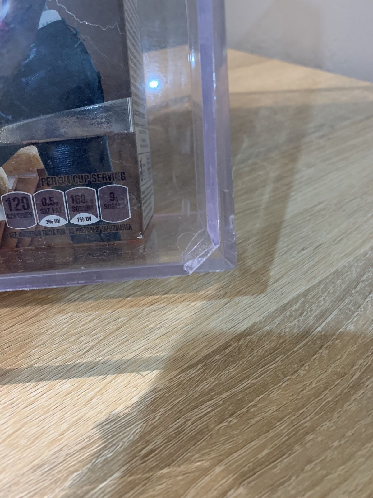 Travis Scott Travis Scott Limited Edition Reeses Puffs In Acrylic Case Size ONE SIZE - 6 Thumbnail