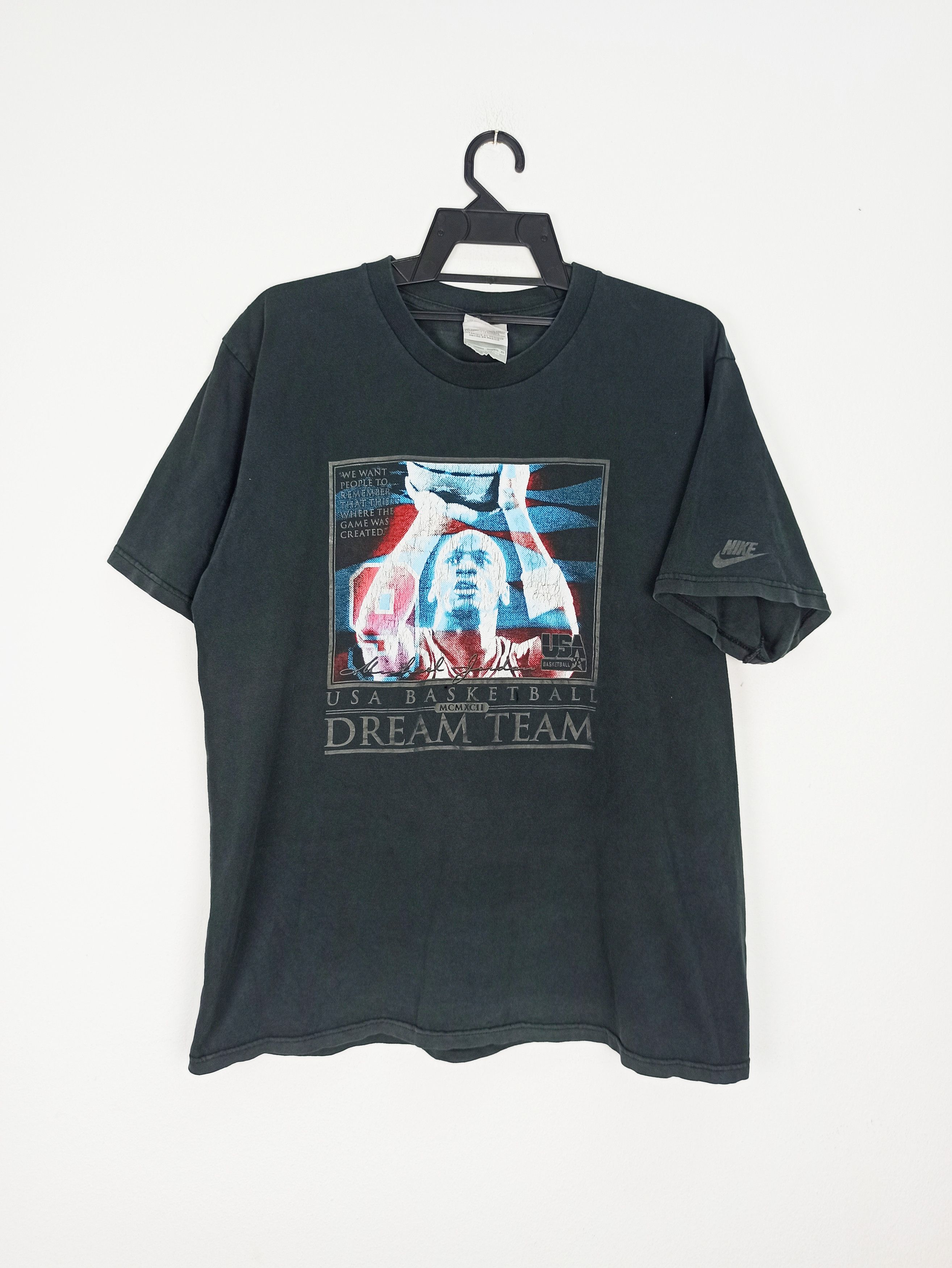Nike Vintage Faded Black Nike Michael Jordan tee Worn Size US M / EU 48-50 / 2 - 1 Thumbnail