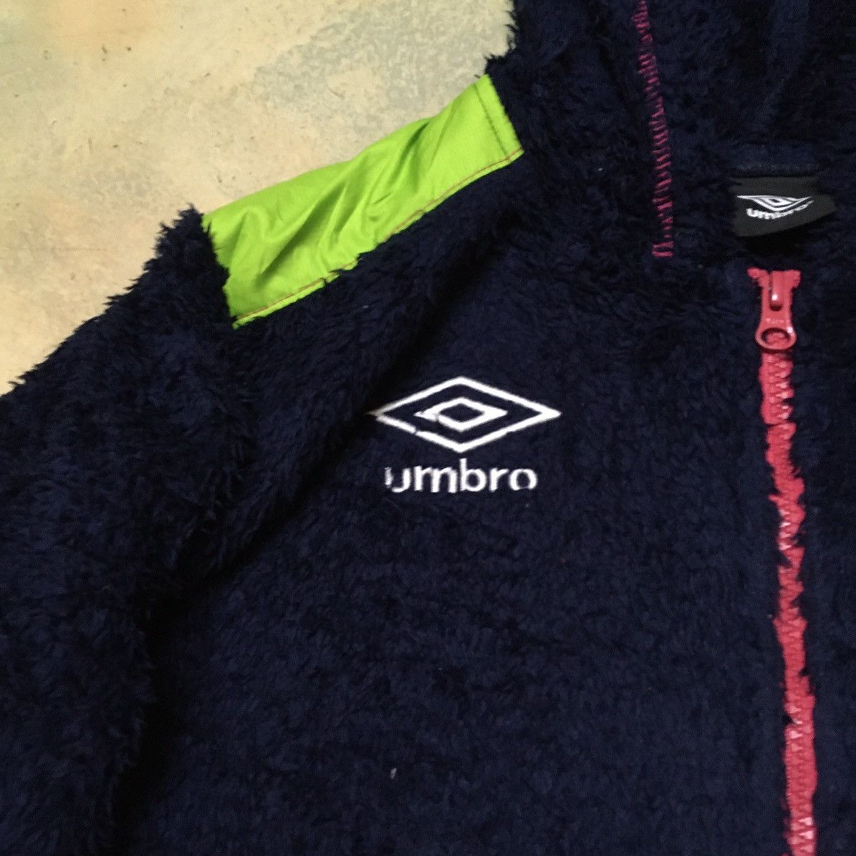 Umbro Umbro Fleece Jacket Sweater Hoodie Big Logo Size US M / EU 48-50 / 2 - 3 Thumbnail