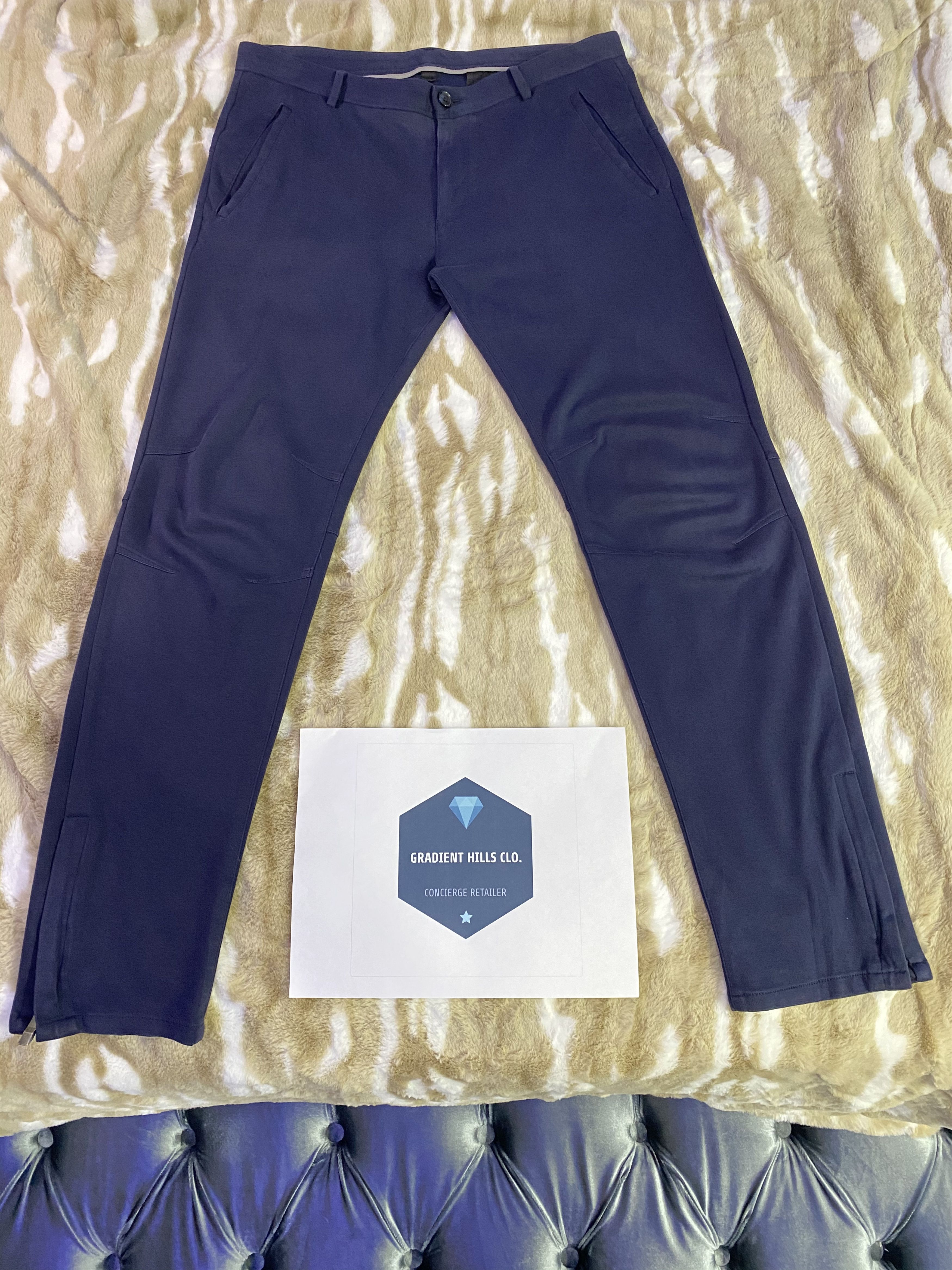 Calvin Klein Calvin Klein Iconic Signature Chino Zip Accent Pants Size US 32 / EU 48 - 2 Thumbnail
