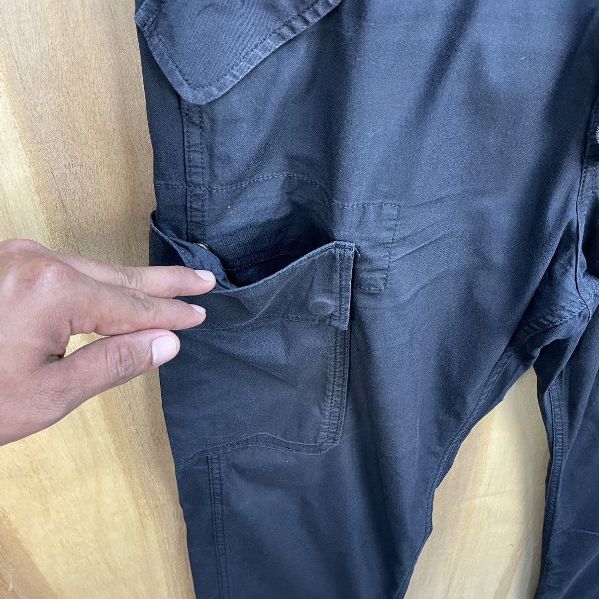 Levi's × Levi's Vintage Clothing × Vintage Vintage Levi's White Tag Cargo Pants Size US 34 / EU 50 - 3 Thumbnail