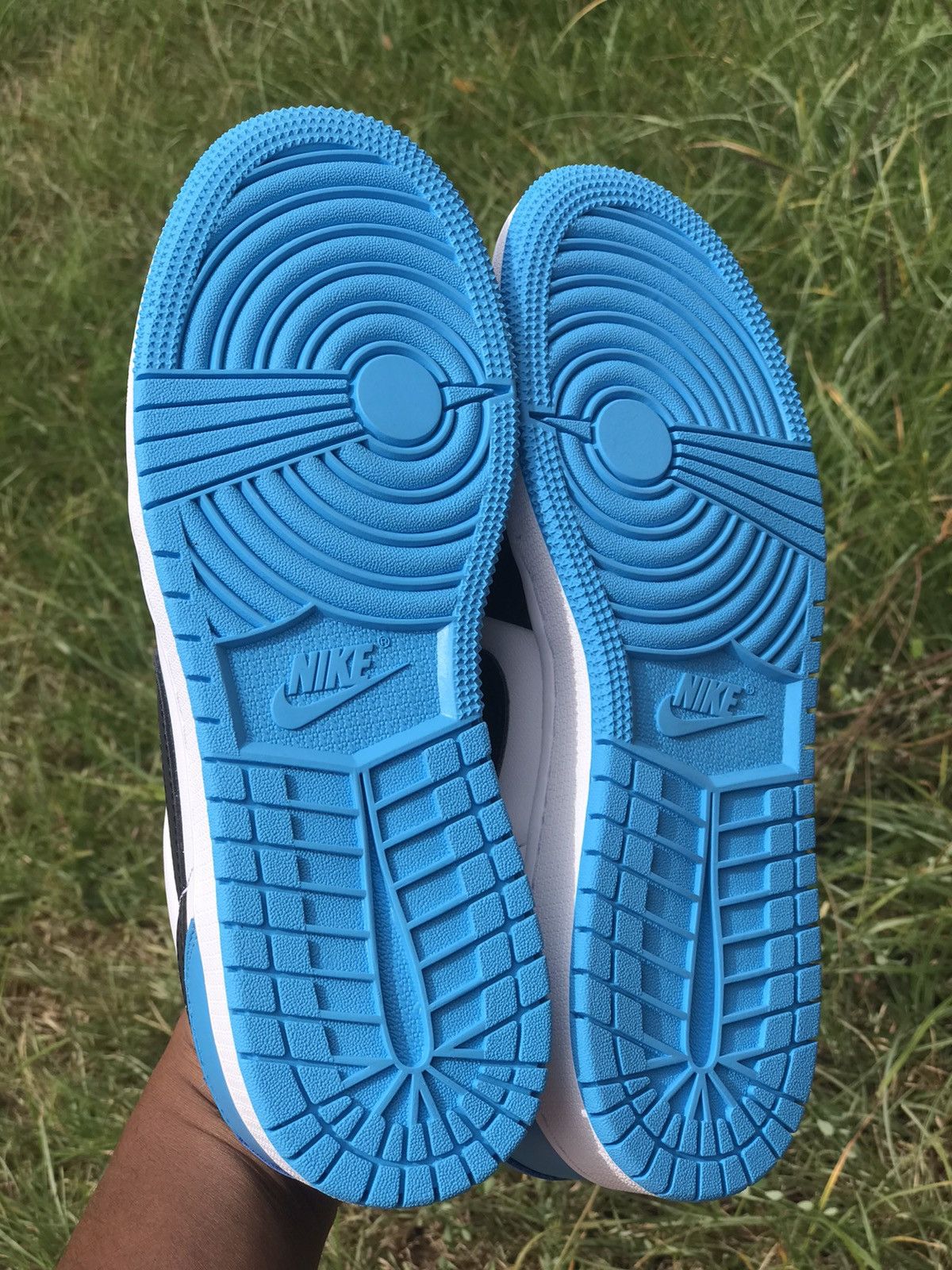 Jordan Brand Air Jordan 1 Low OG UNC Black Powder Blue GS Size 6Y 7.5 Wmn Size US 7.5 / IT 37.5 - 8 Thumbnail