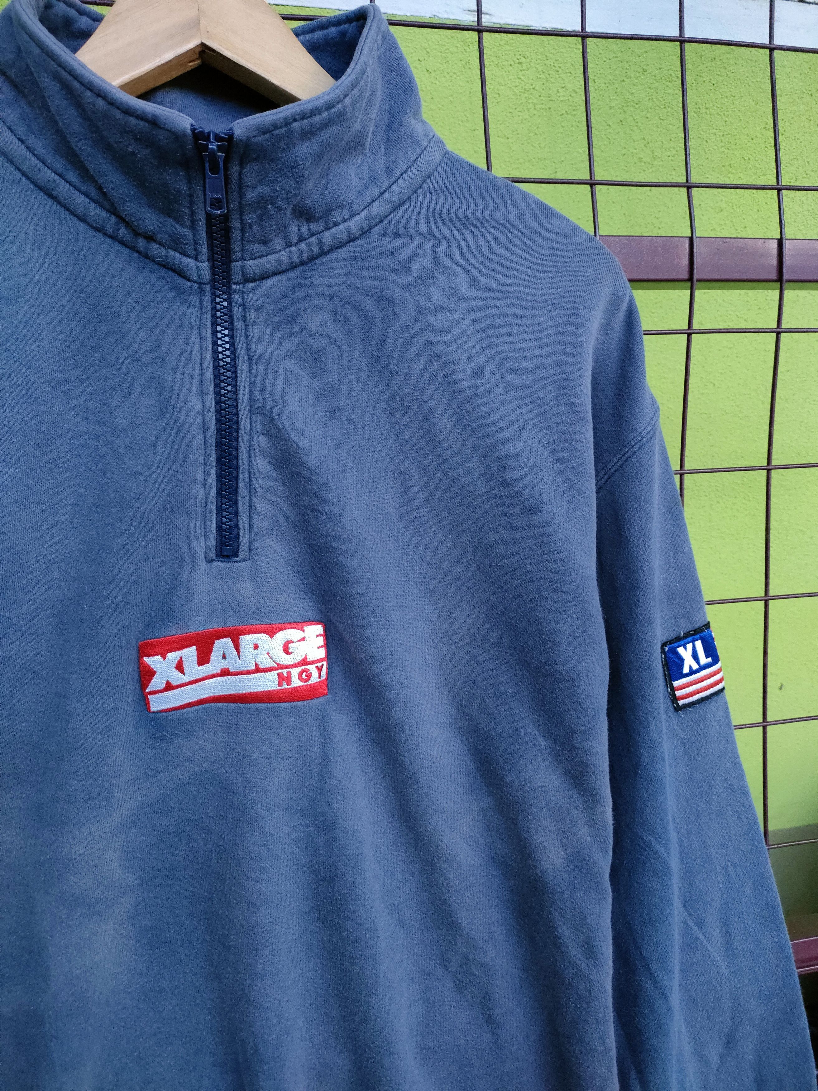Xlarge X-Large Half Zipper Box Logo Size US M / EU 48-50 / 2 - 6 Thumbnail