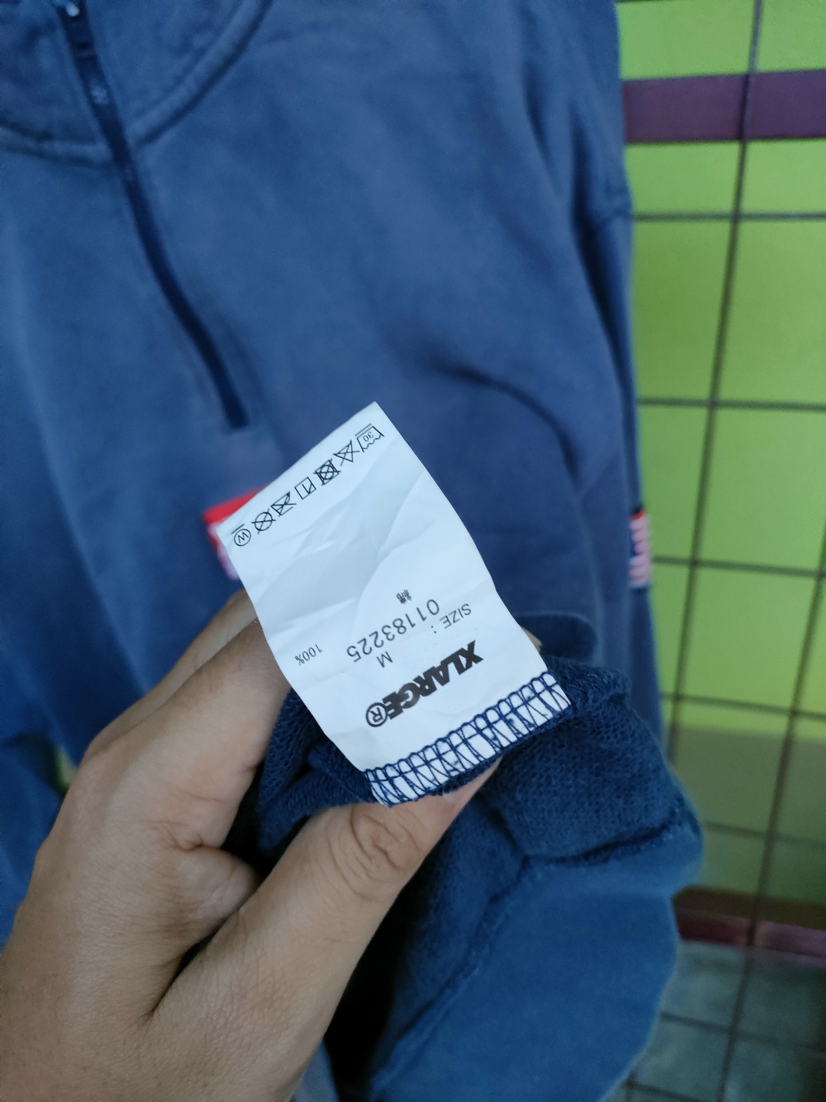 Xlarge X-Large Half Zipper Box Logo Size US M / EU 48-50 / 2 - 3 Thumbnail