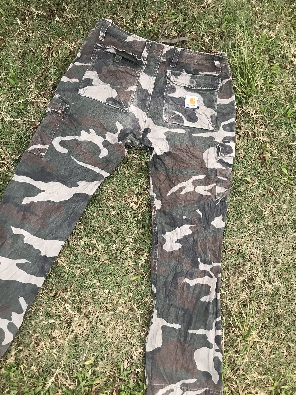 Carhartt 🔥BEST OFFER 🔥Carhartt distressed cargo pants Size US 34 / EU 50 - 6 Thumbnail