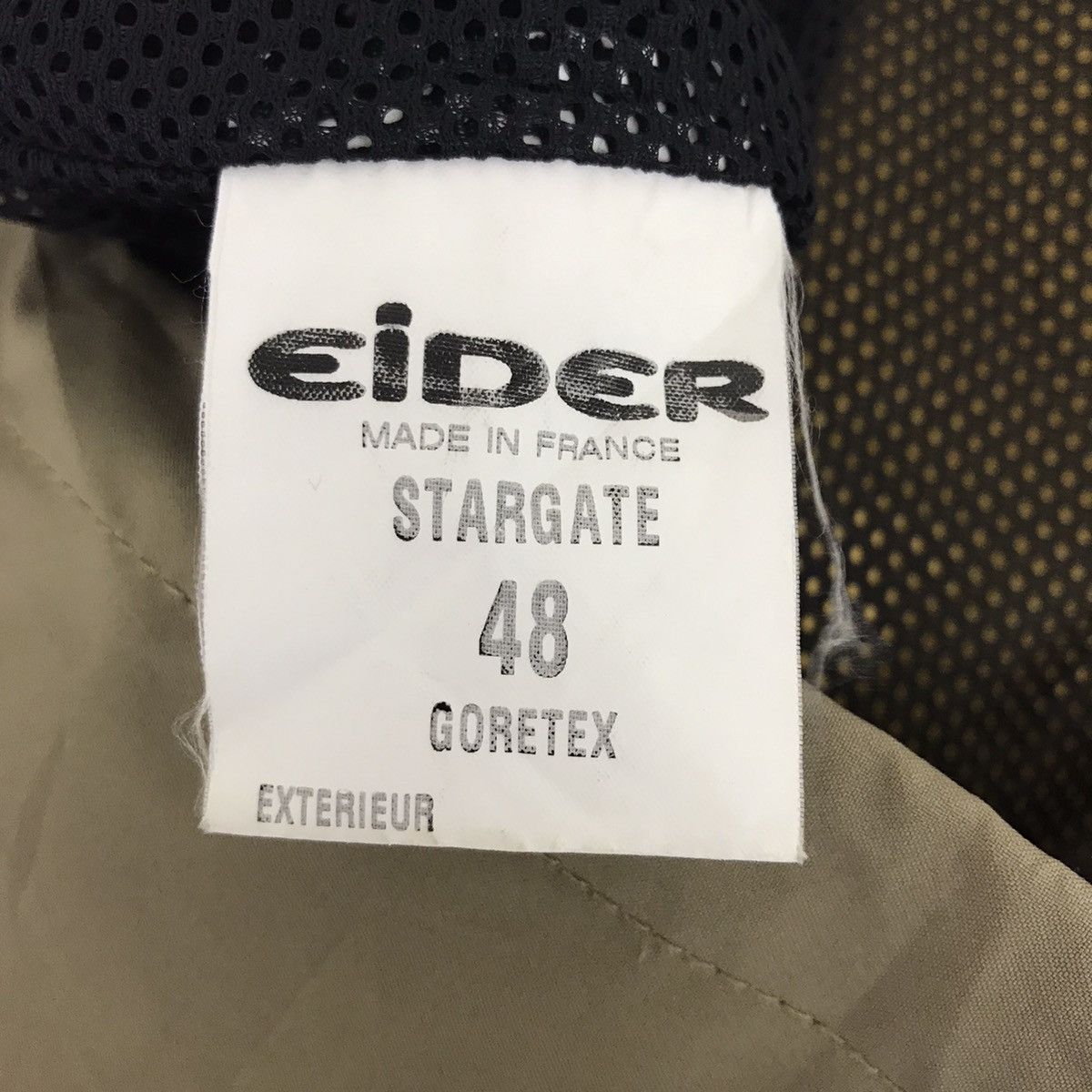 Vintage Vintage EIDER GORE-TEX Beige Fleece Jacket Size US L / EU 52-54 / 3 - 9 Thumbnail