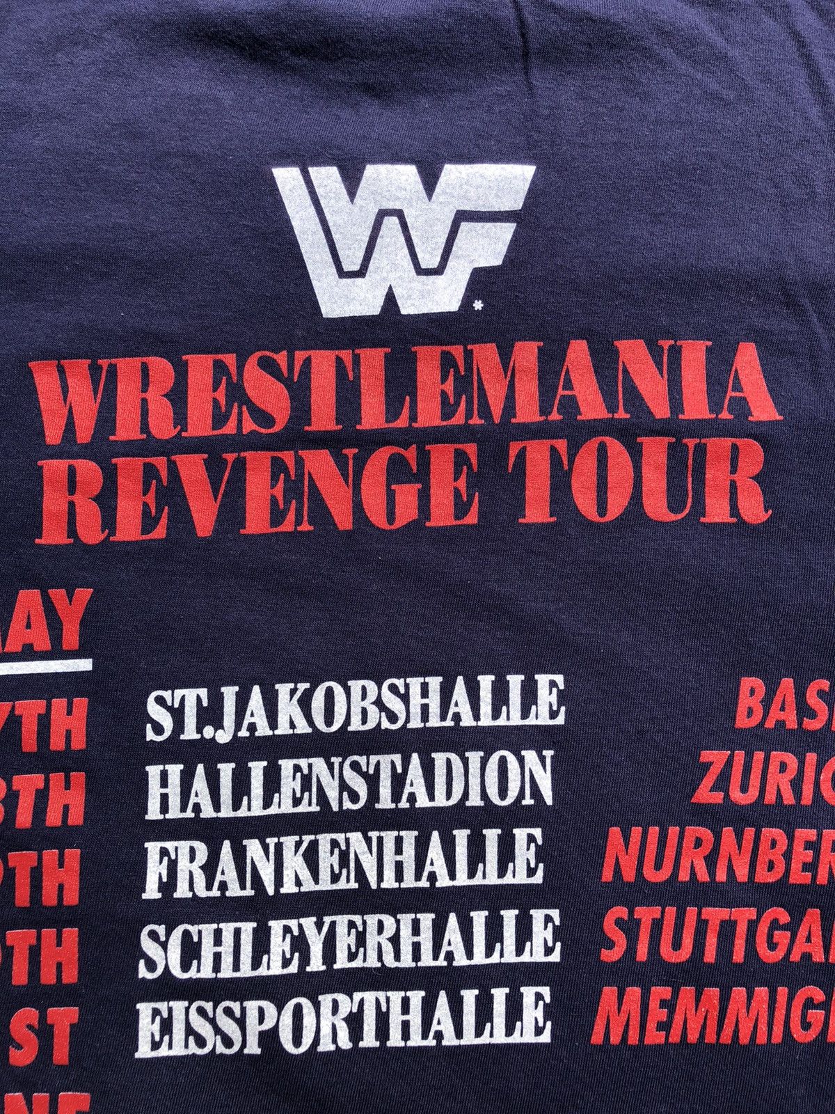 Vintage Vintage 1994 WWF Wrestlemania Revenge Owen Hart Bret Hart Size US M / EU 48-50 / 2 - 17 Thumbnail