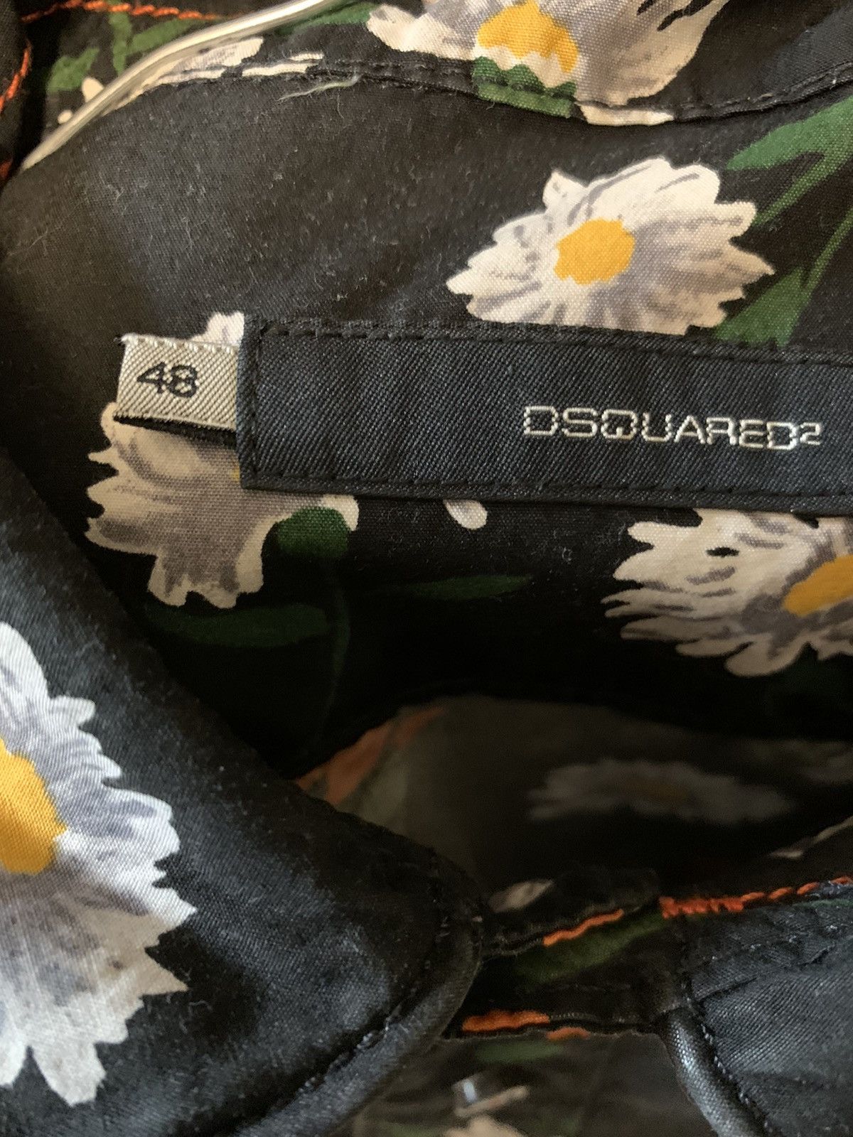 Dsquared2 Floral logo shirt Size US M / EU 48-50 / 2 - 5 Thumbnail
