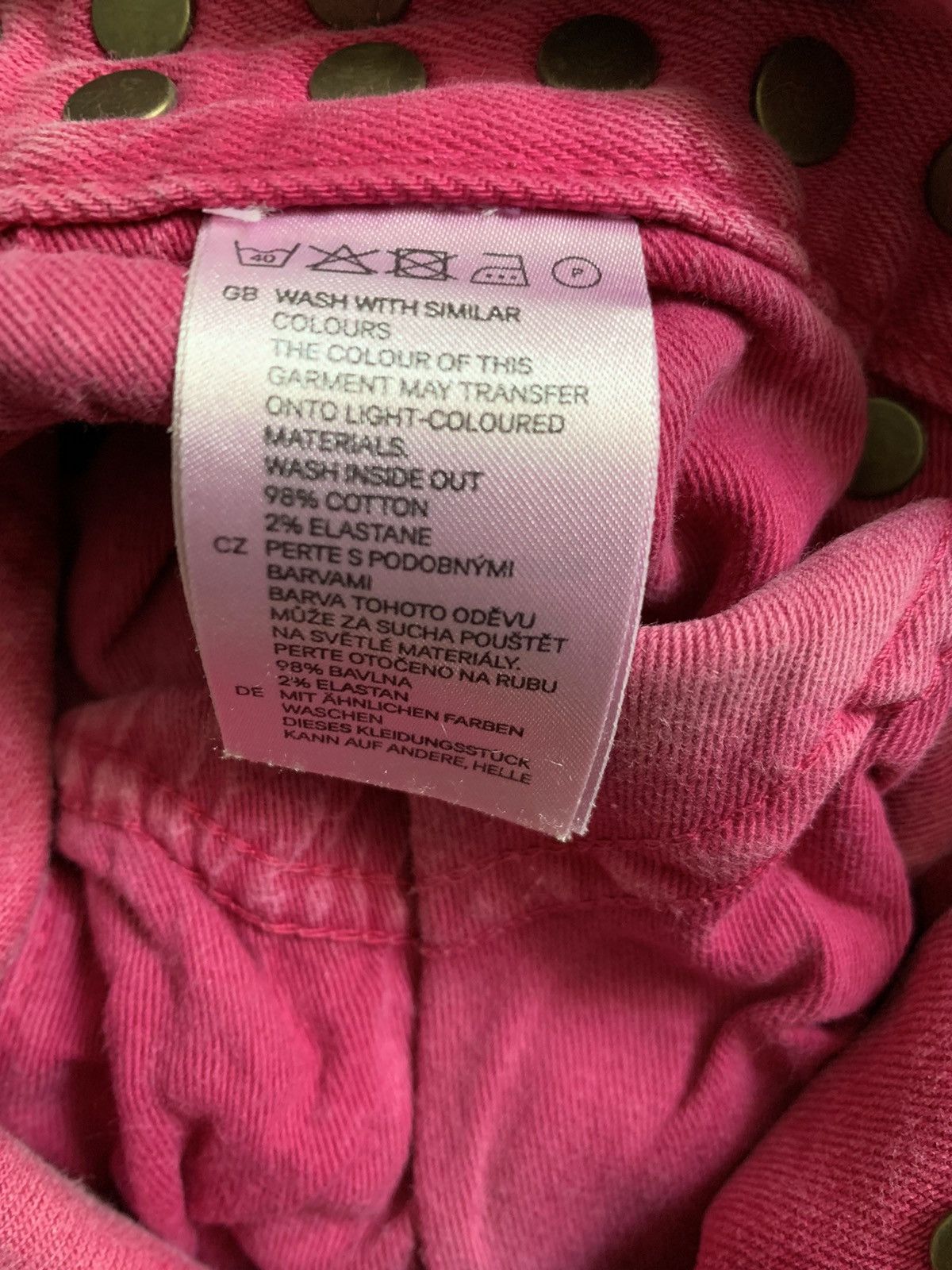 H&M × Matthew Williamson Fucsia denim studded jeans Size US 32 / EU 48 - 8 Thumbnail