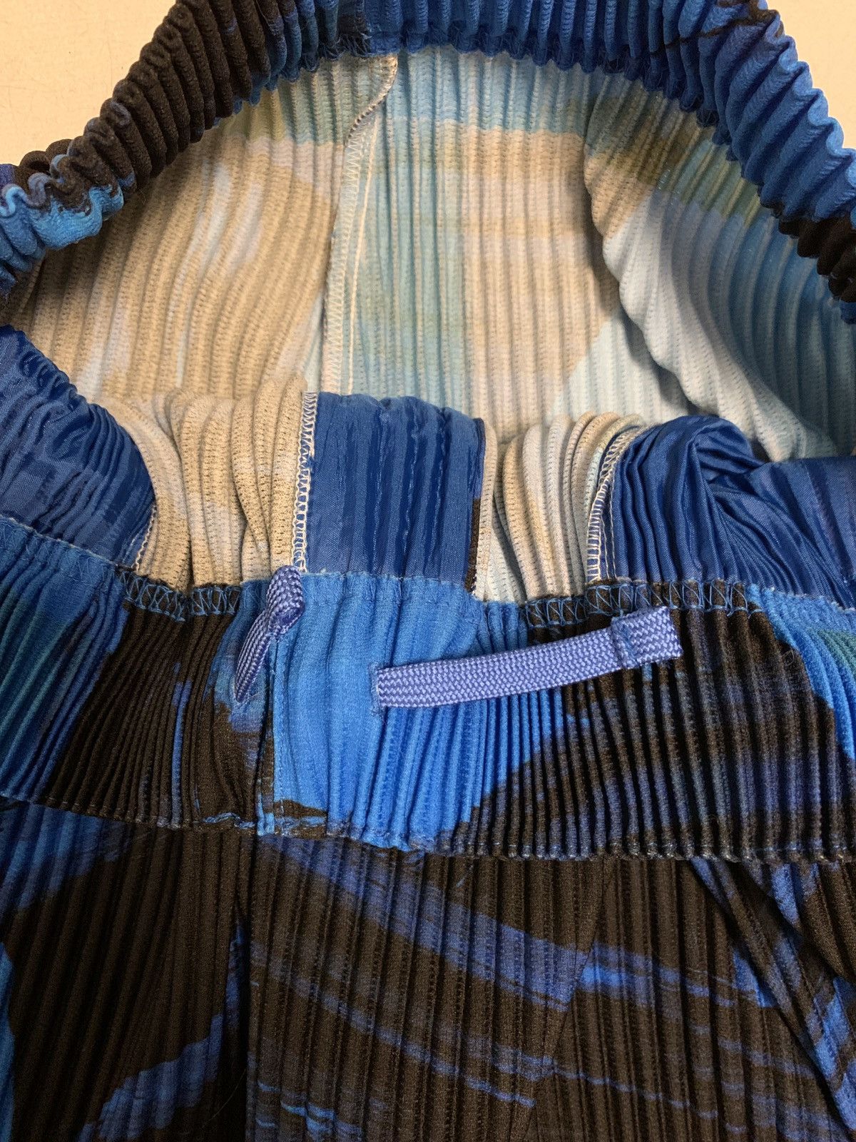 Issey Miyake Long printed short Size US 34 / EU 50 - 4 Thumbnail
