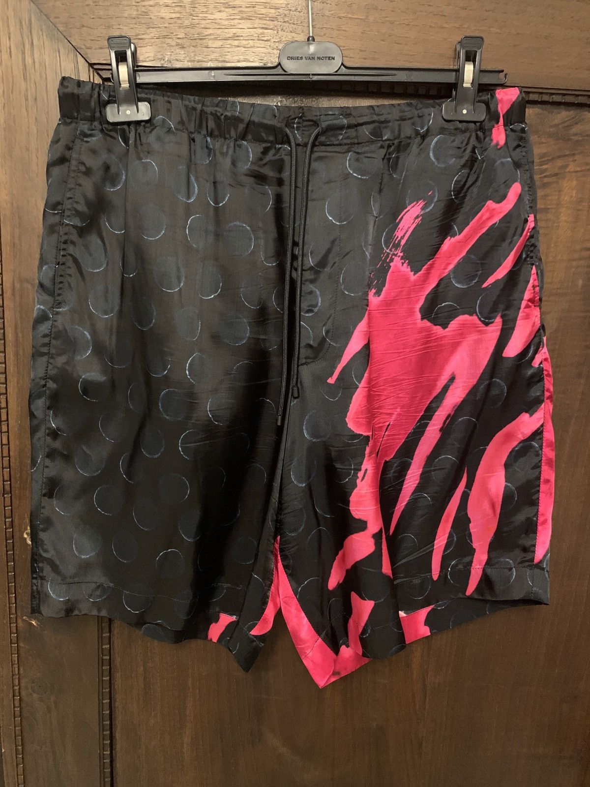 Dries Van Noten Shorts Len Lye print Size US 36 / EU 52 - 1 Thumbnail