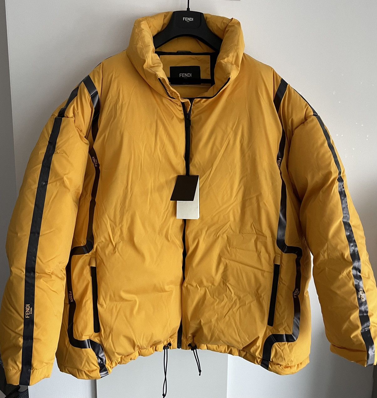Fendi $3,500 Value Brand NEW Fendi Logo Duck Down Parka Jacket Size US XXL / EU 58 / 5 - 19 Thumbnail