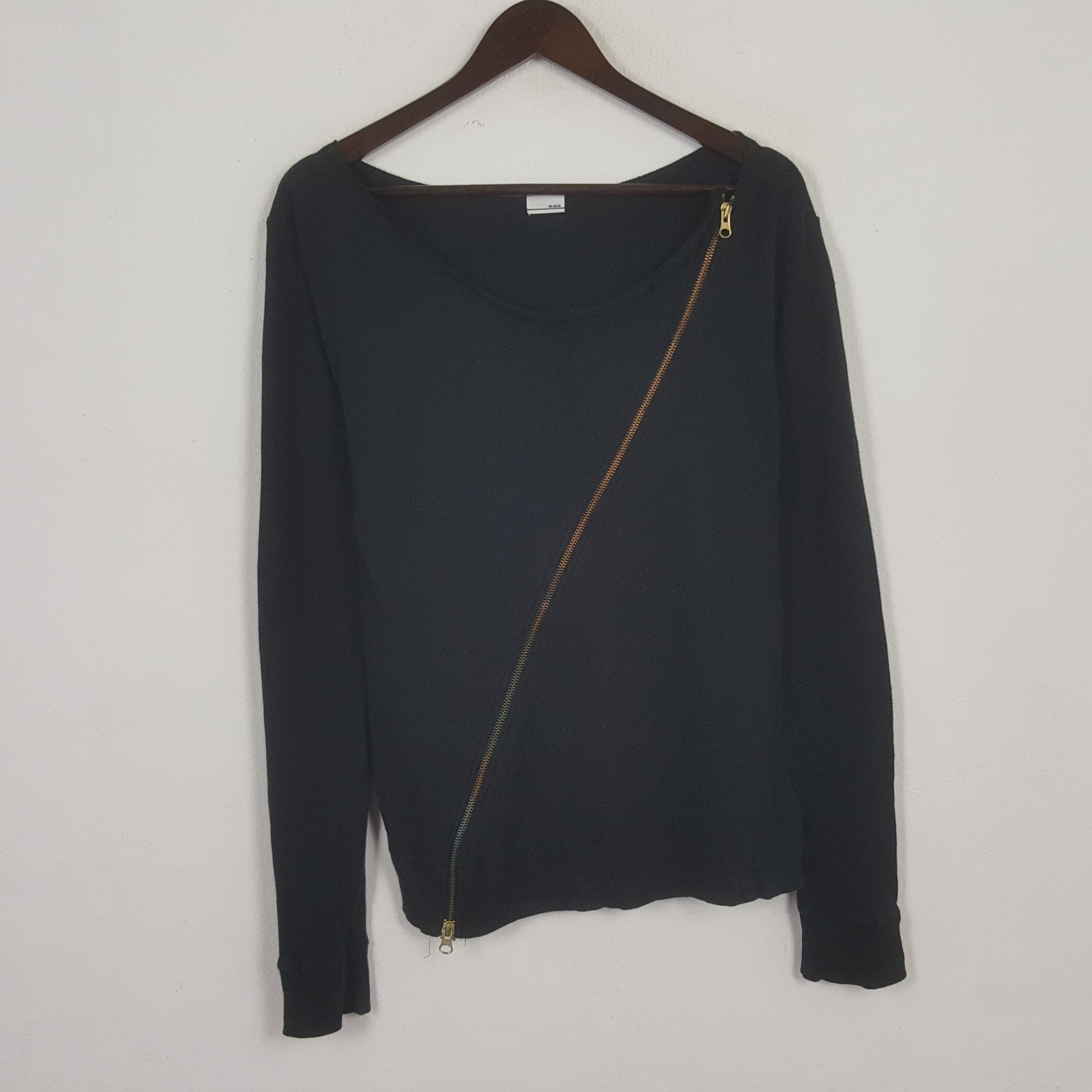 Vintage Japanese Style zip Rare Design Sleeve Tshirt