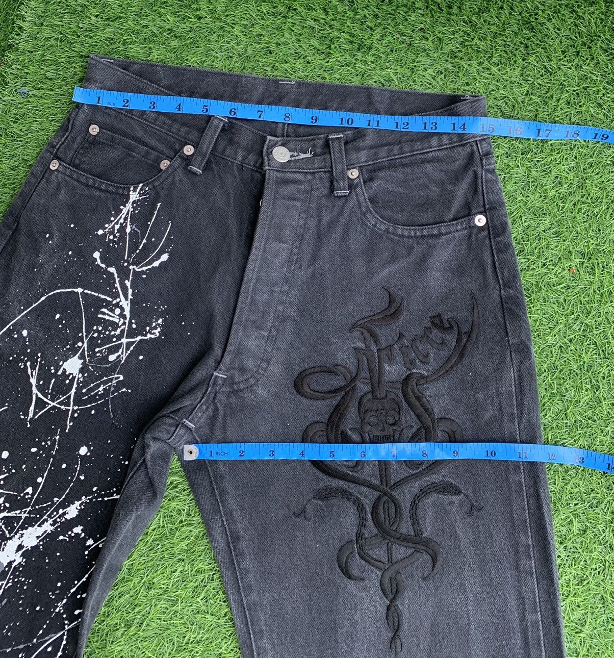 Yoshiyuki Konishi Vintage Ficce Yoshiyuki konishi Embroidery Skull Head Denim Size US 30 / EU 46 - 13 Thumbnail
