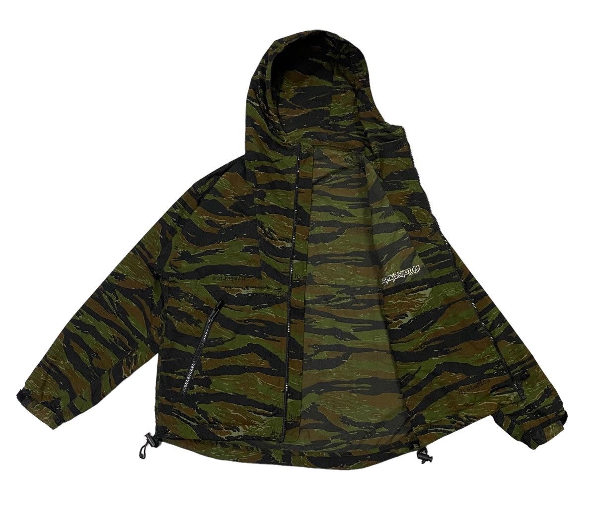 Hysteric Glamour Vintage 90s Hysteric Glamour tiger Stripes Light Jacket Size US S / EU 44-46 / 1 - 24 Thumbnail