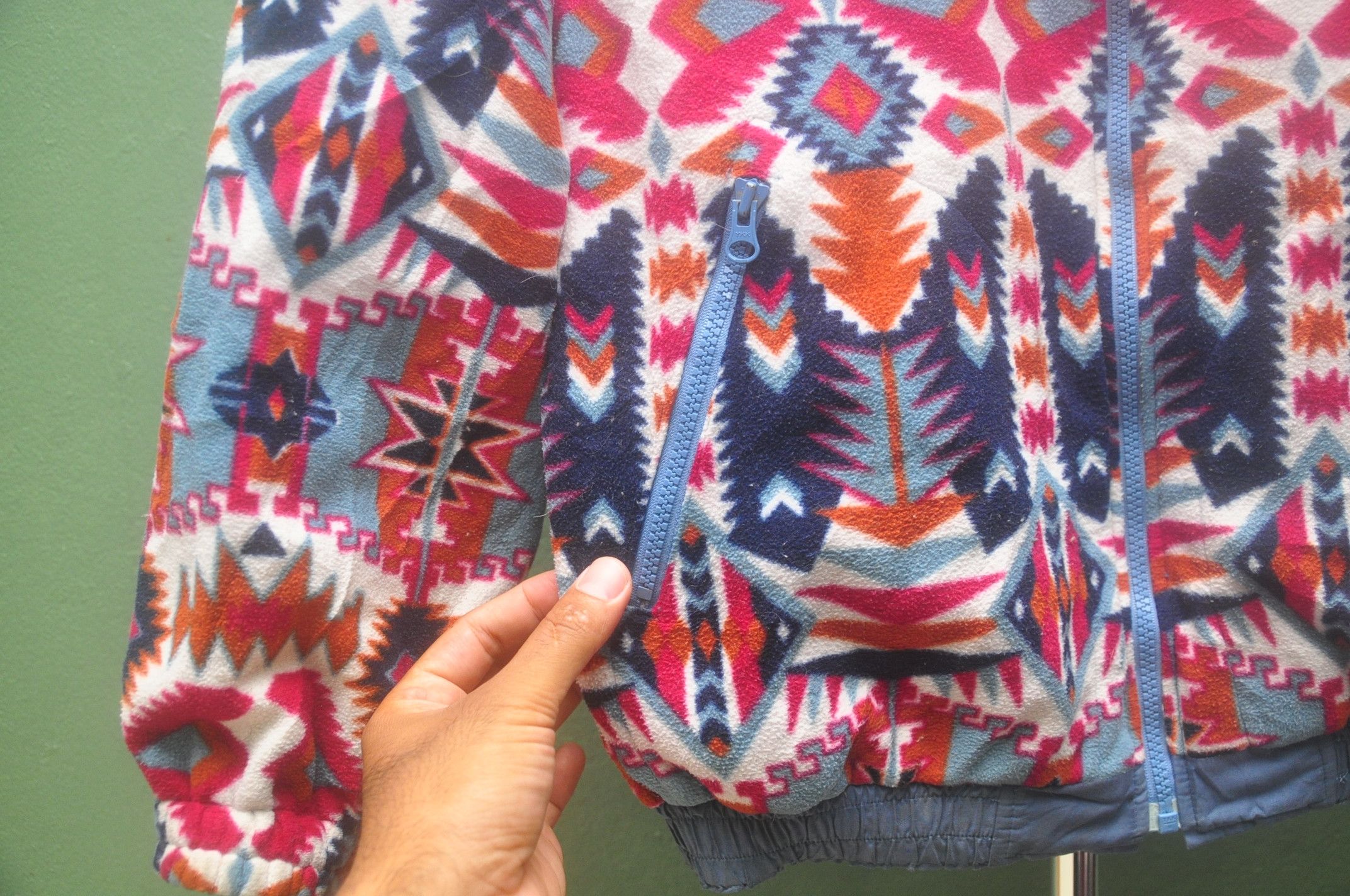 Ellesse VERY RARE 90s ELLESSE MULTICOLOURED JACKET Size US L / EU 52-54 / 3 - 6 Thumbnail